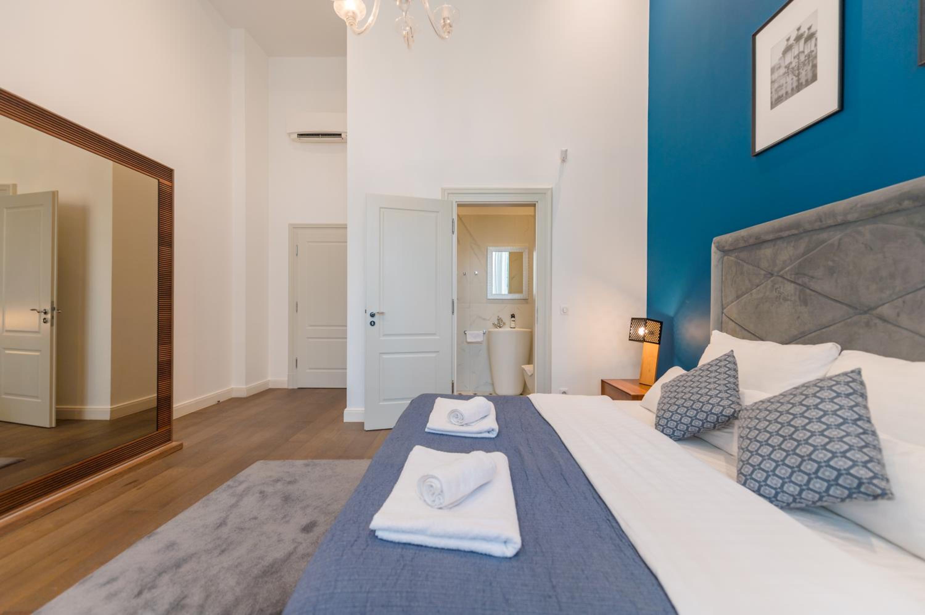 Family Suite - Photo 7
