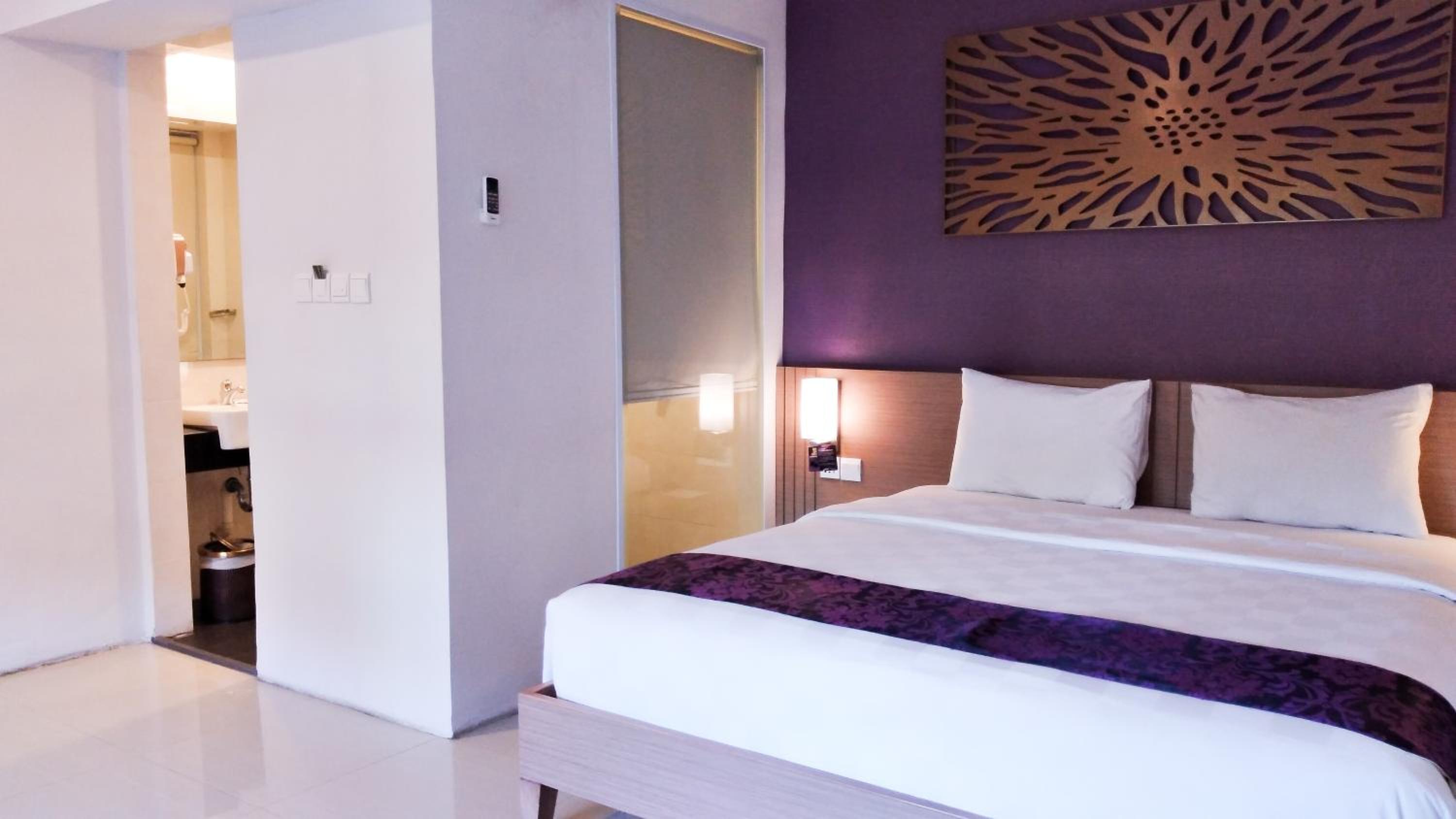 Deluxe Double Room photo 2
