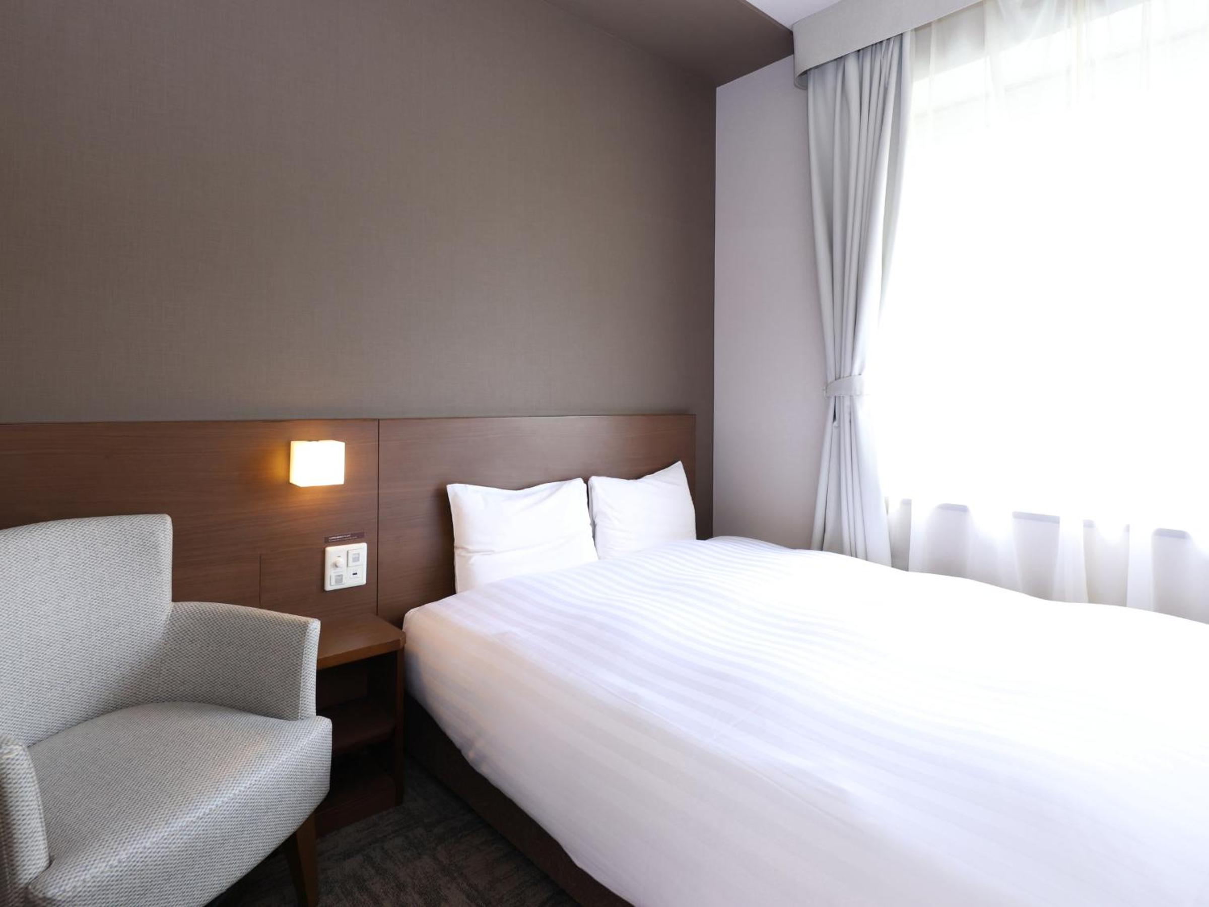 Double Room with Airweave Mattress - High Floor - Non-Smoking photo 1