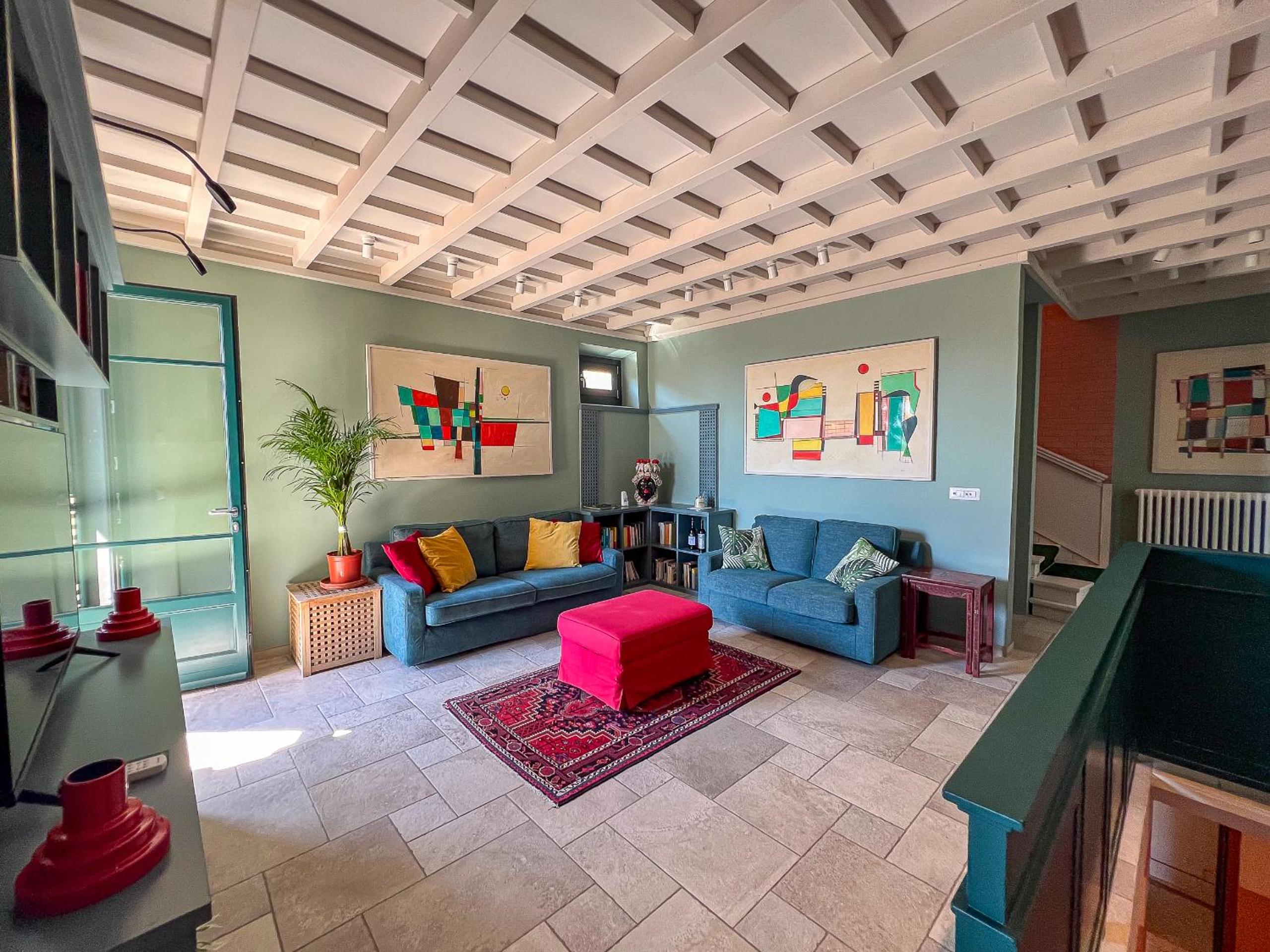 Two-Bedroom House photo 2