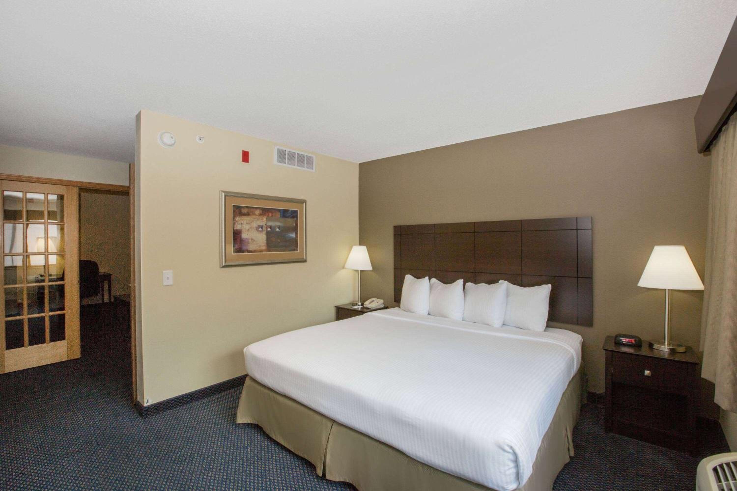 King Studio Suite - Photo 1