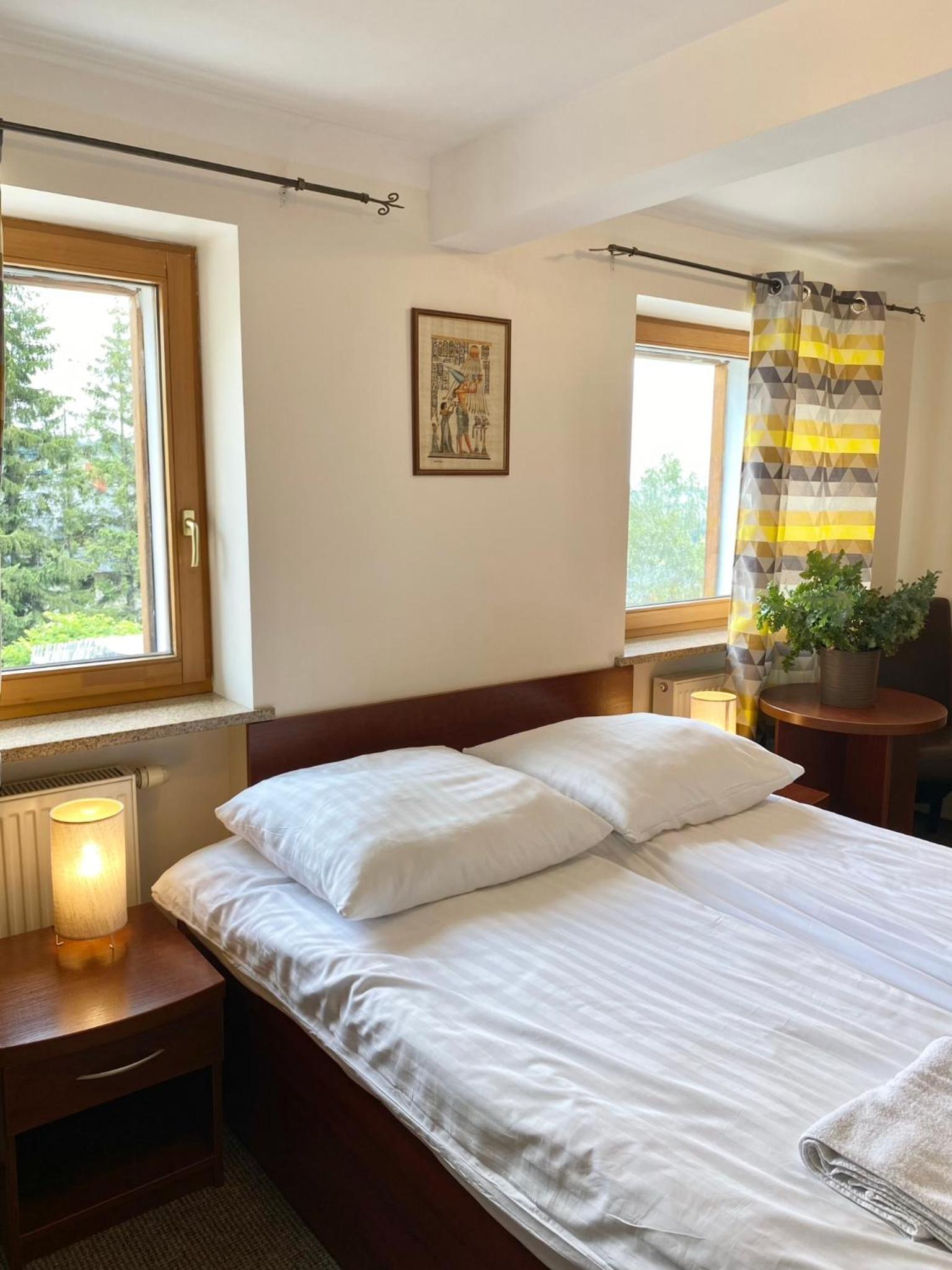 Two-Bedroom Family Apartment - Photo 3