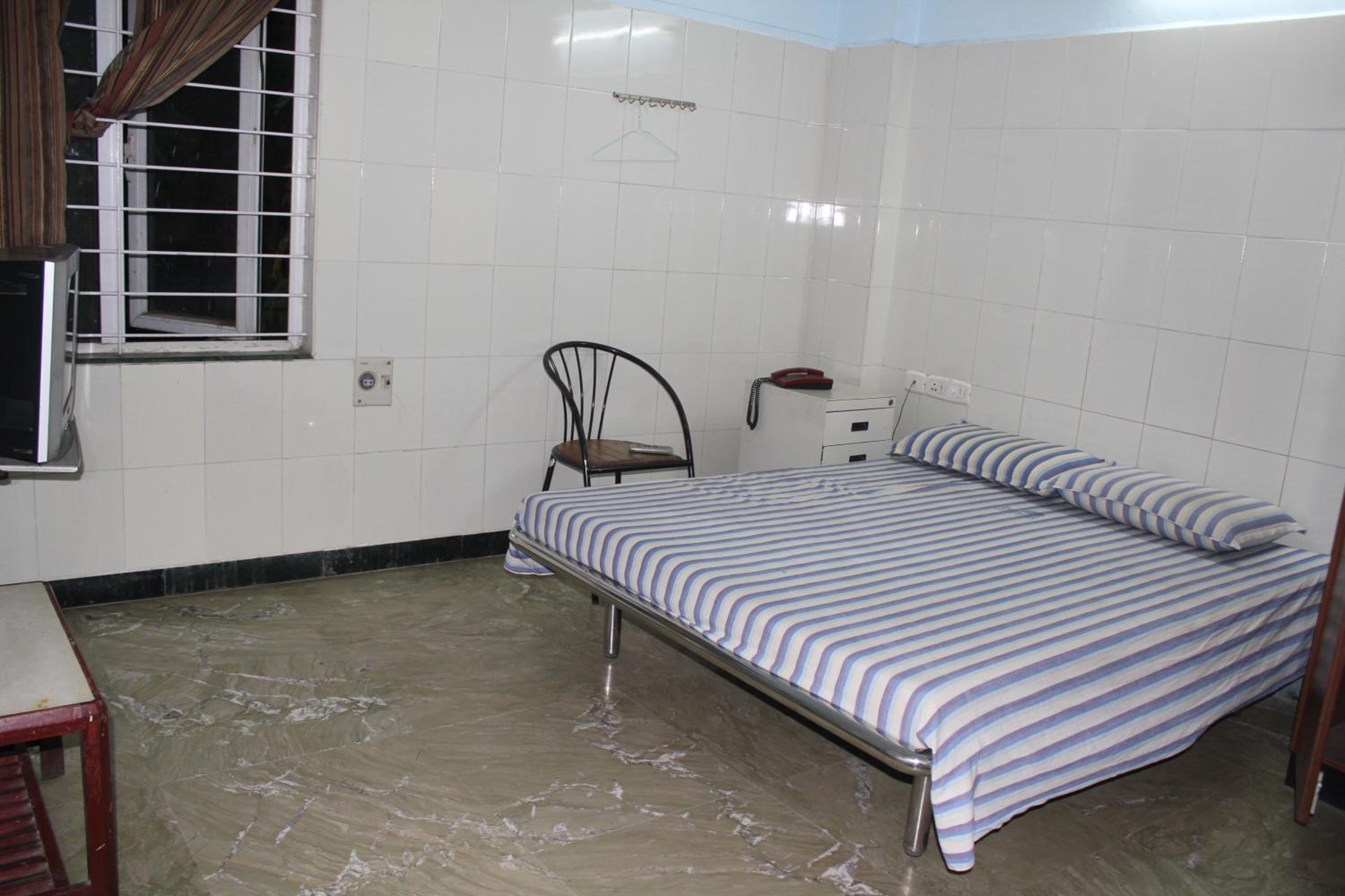 Standard Double Room - Photo 1