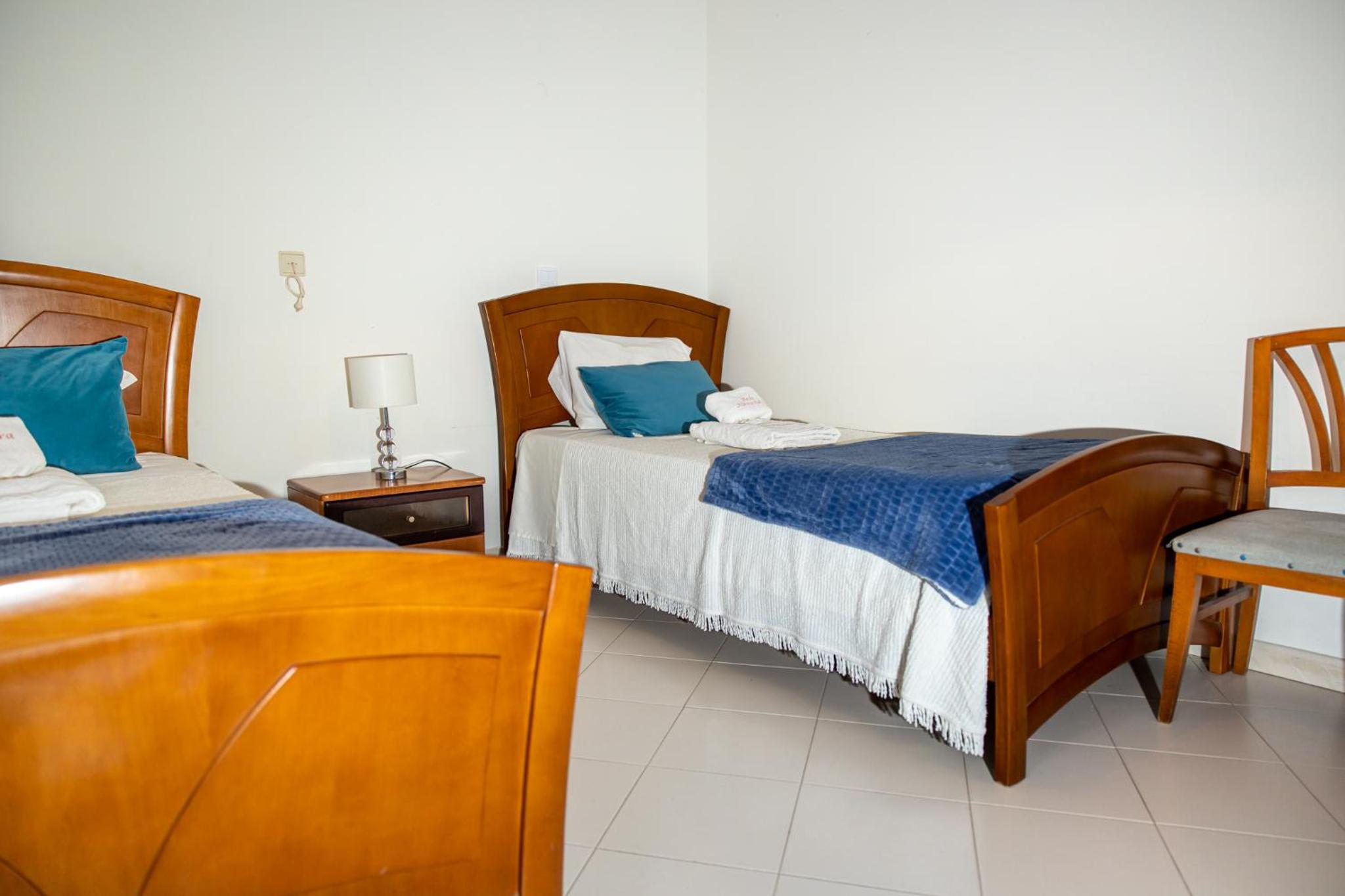 Double or Twin Room - Photo 5