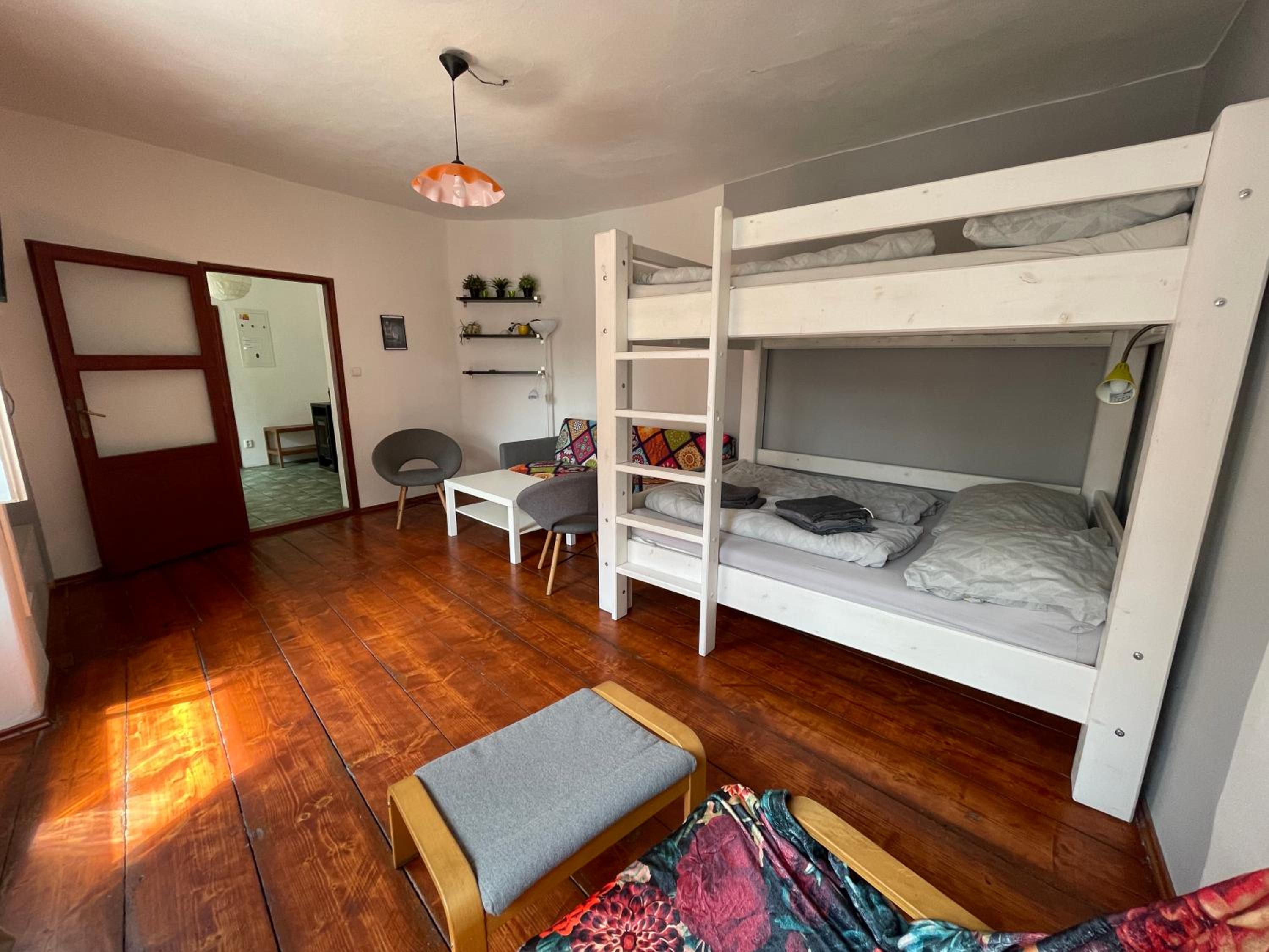 Deluxe Apartment photo 2