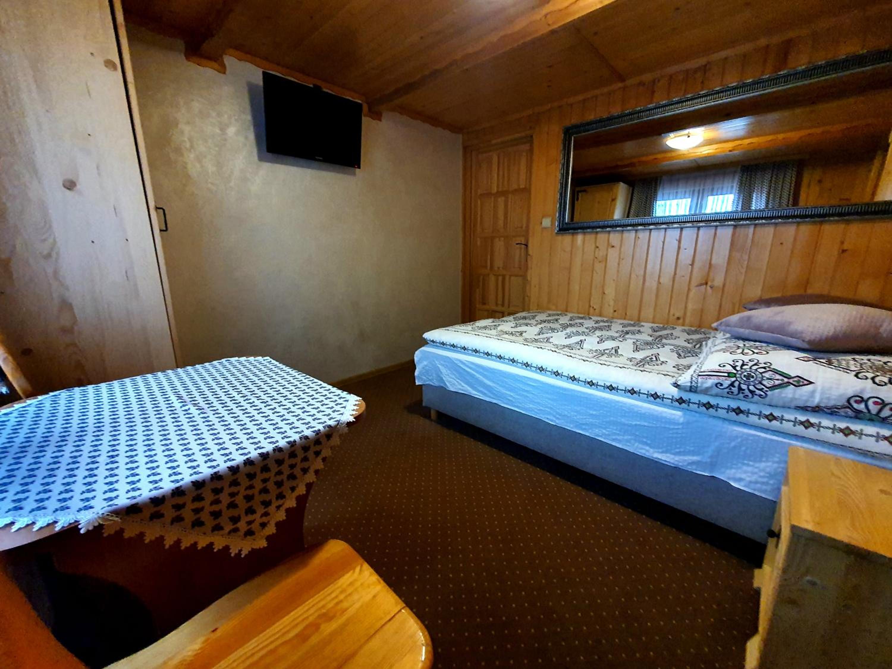 Small Double Room photo 2