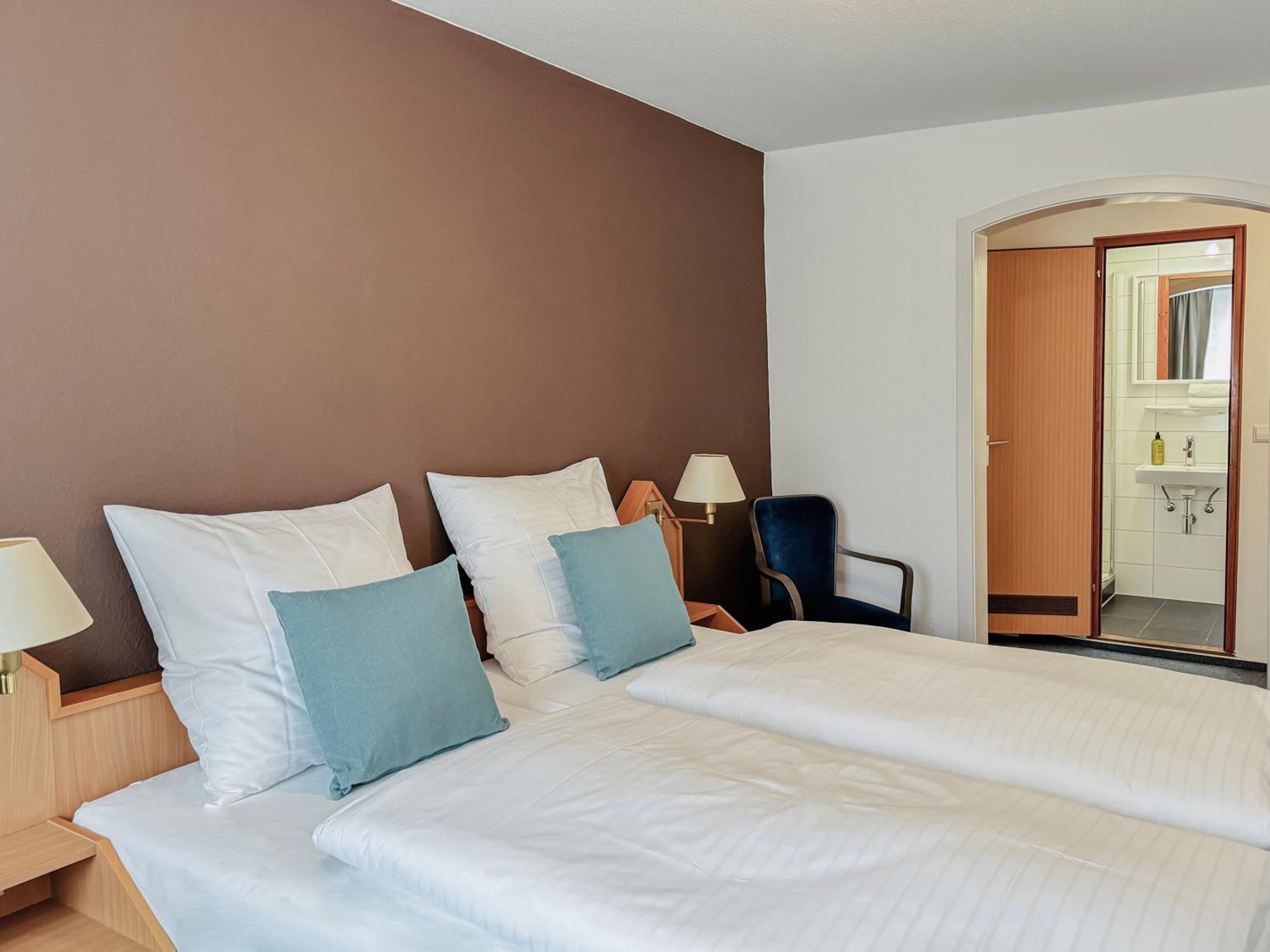 Economy Double Room - Annex photo 3