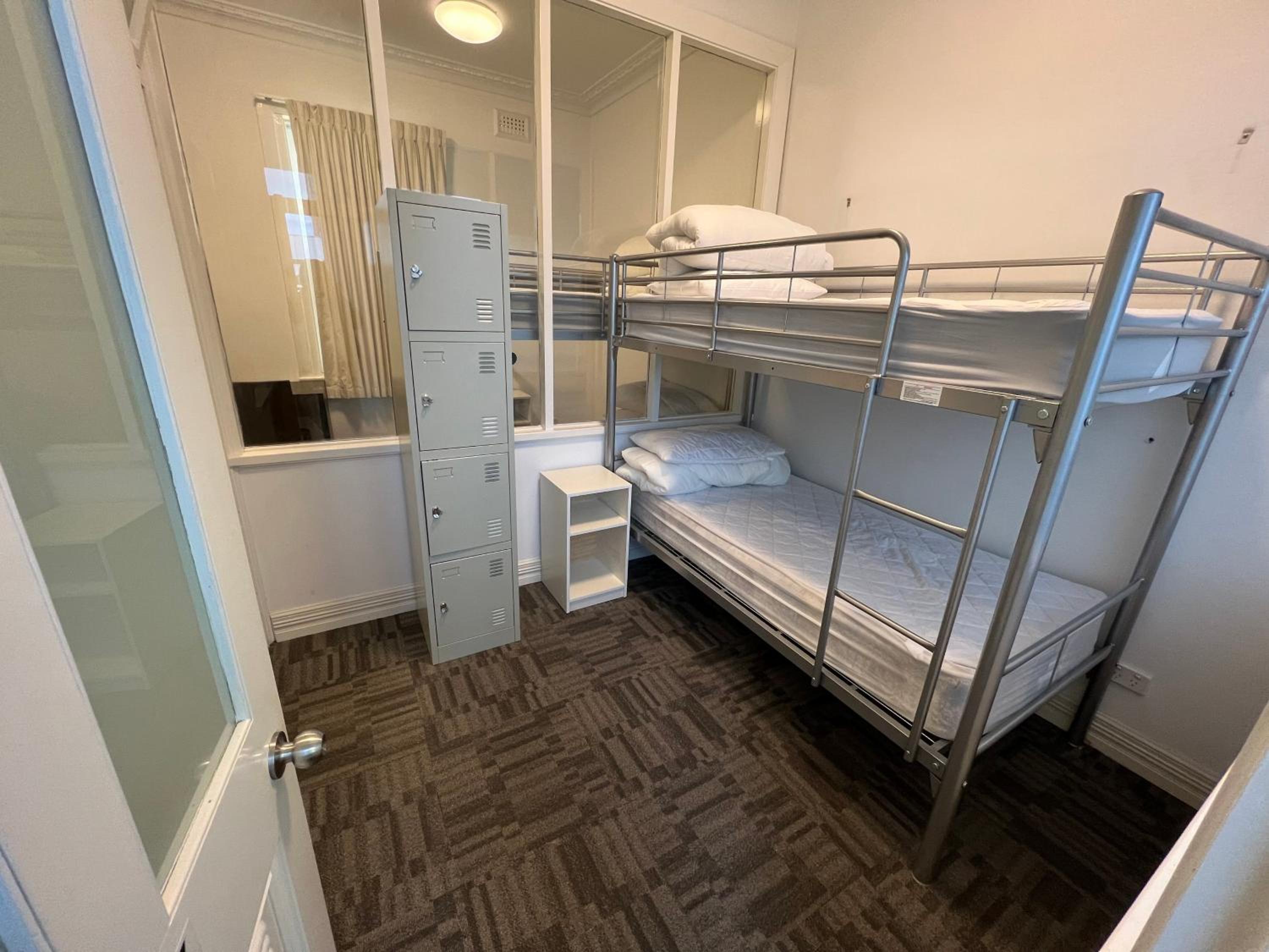 Bed in 4-Bed Dormitory Room photo 3