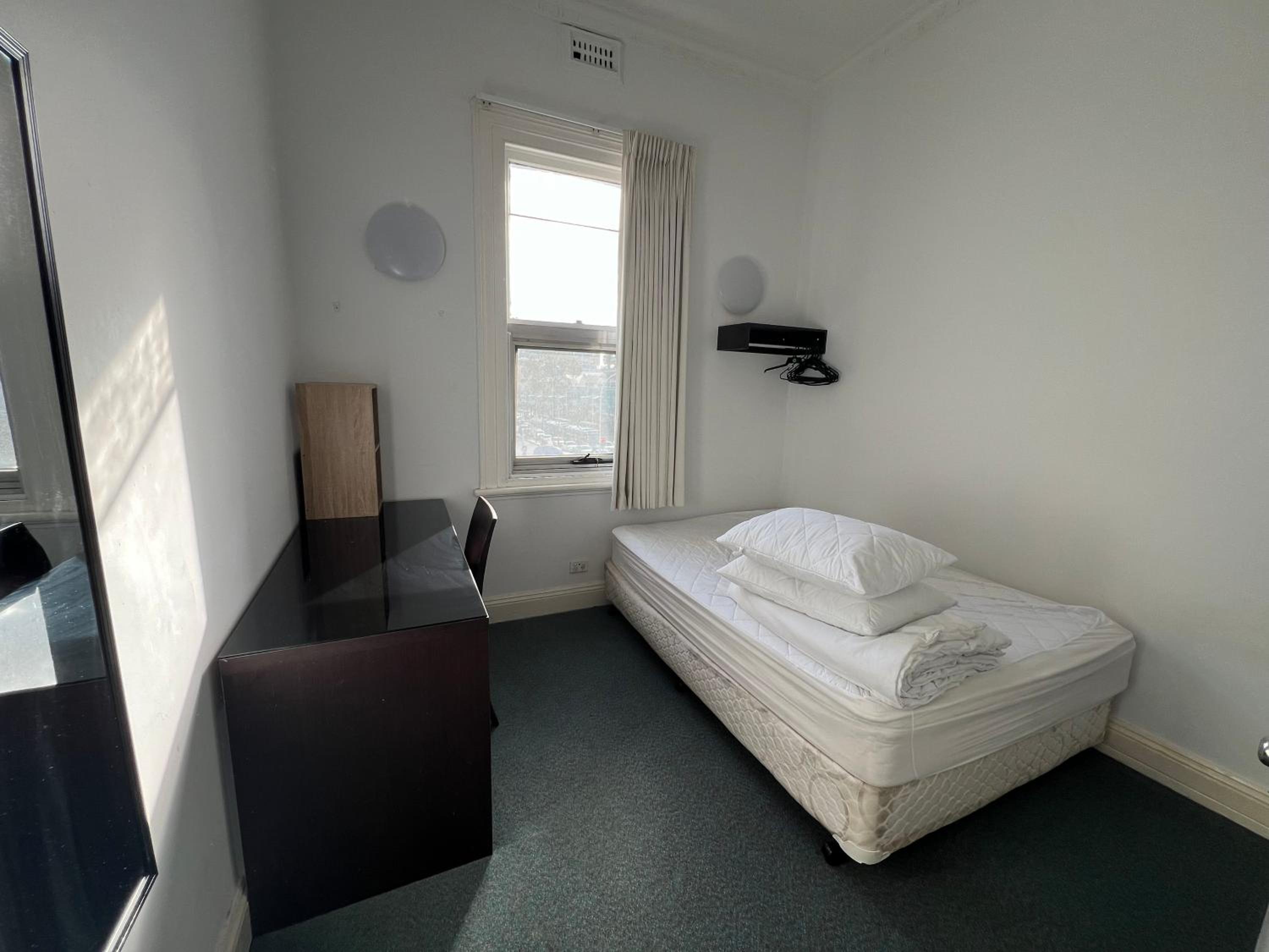 Budget Double Room photo 1