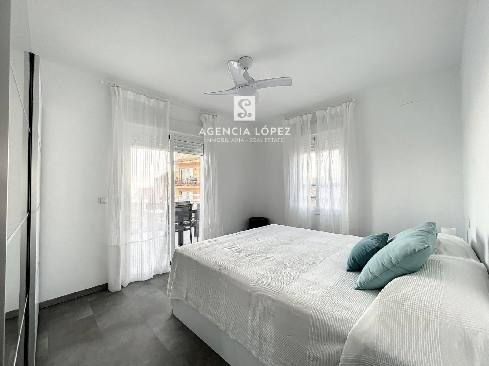 Apartamento con vista al mar