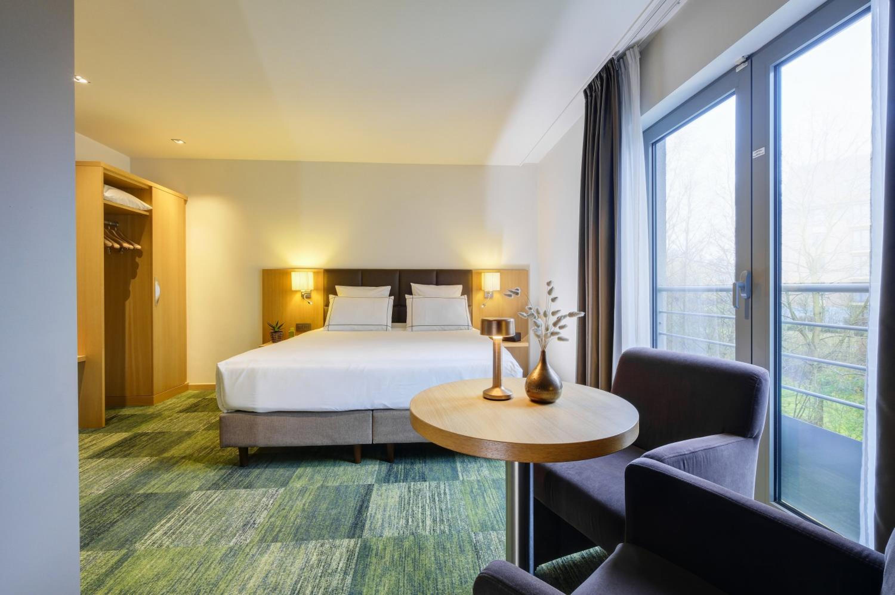 Double or Twin Room - Photo 7