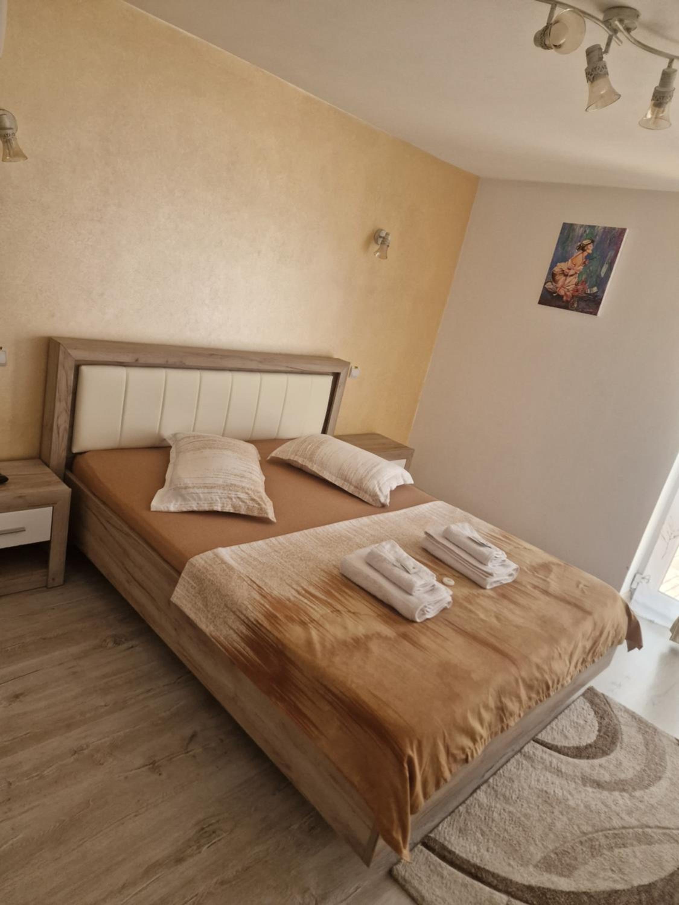Double Room with Balcony (2 Adults + 1 Child) photo 1