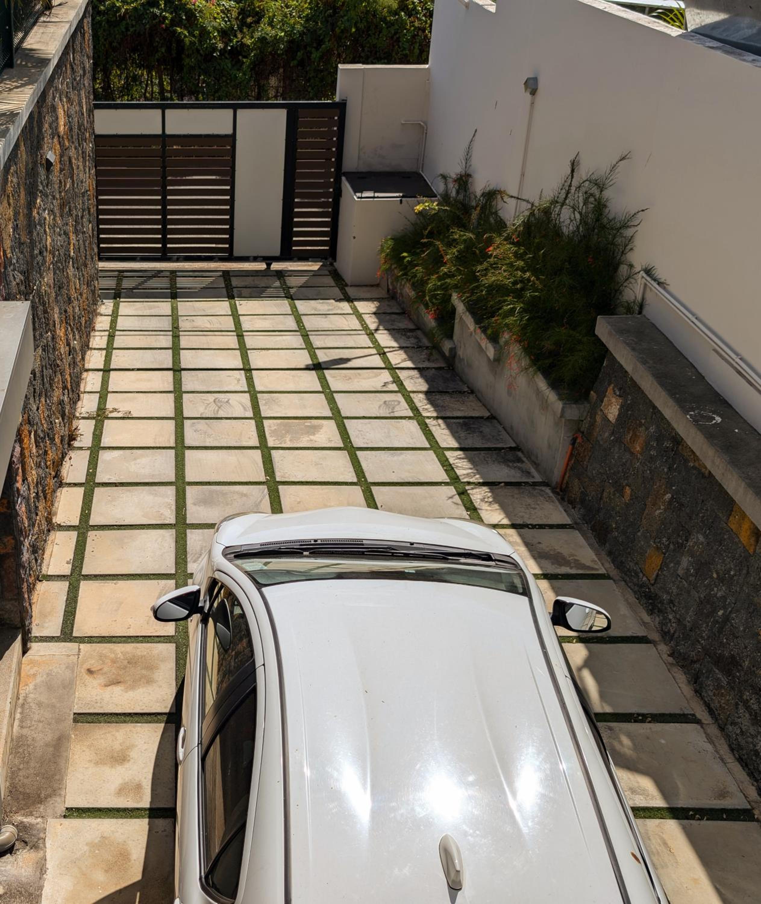 Villa photo 3