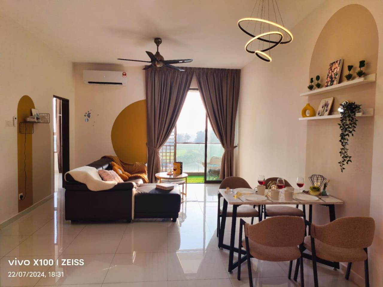 Two-Bedroom Apartment with Garden View photo 1