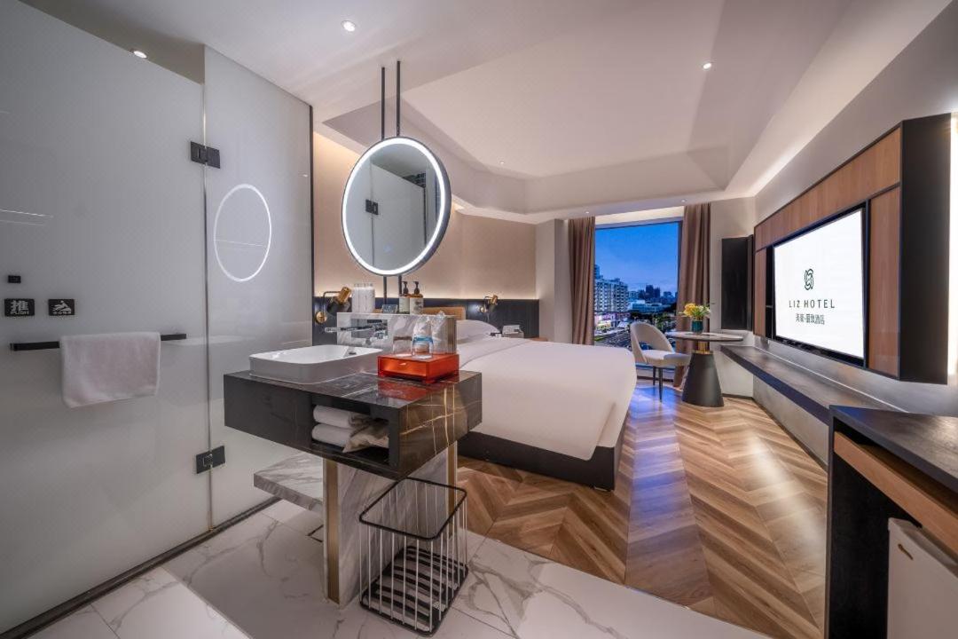 Liz Double Room with City View photo 1