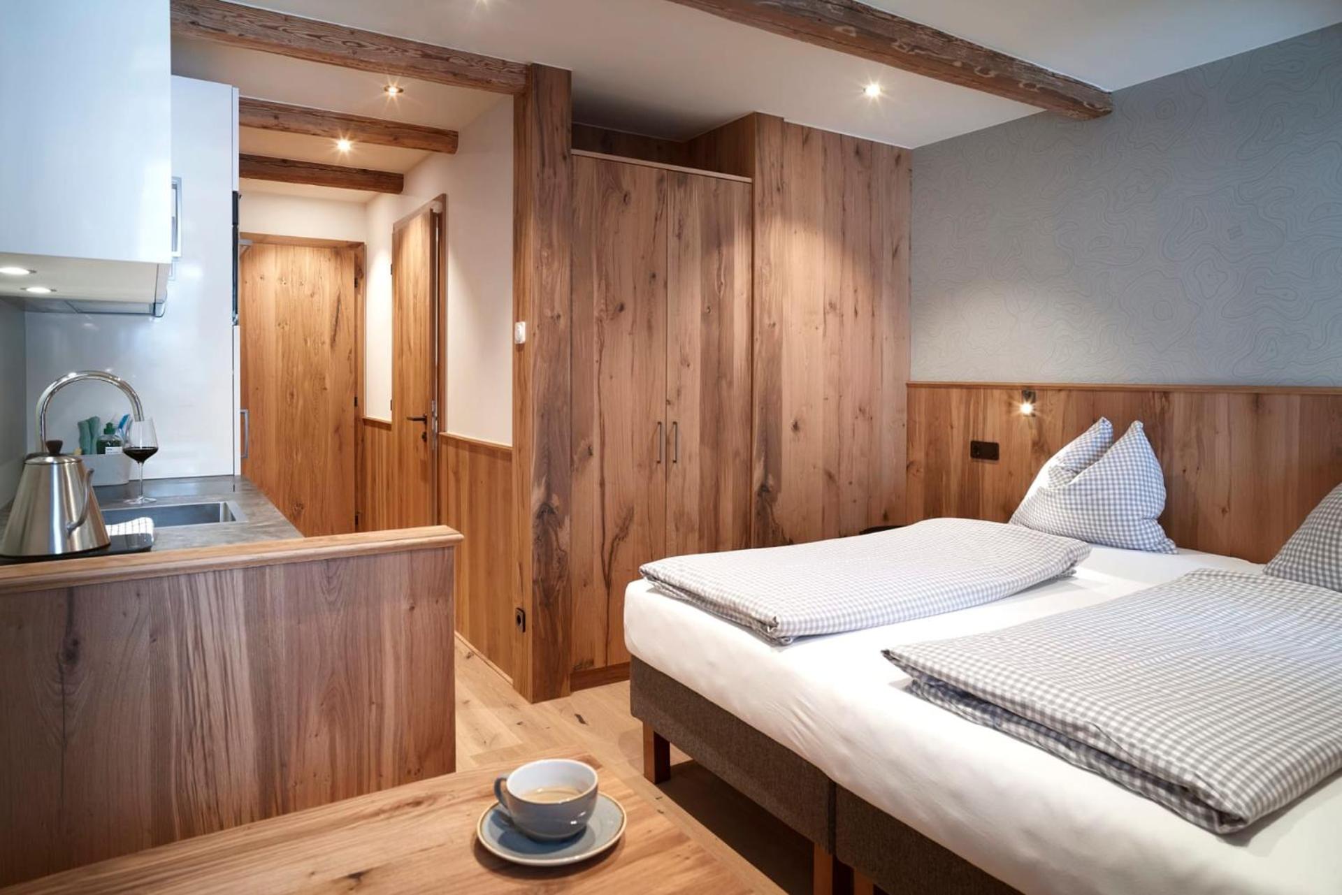 Studio Apartment