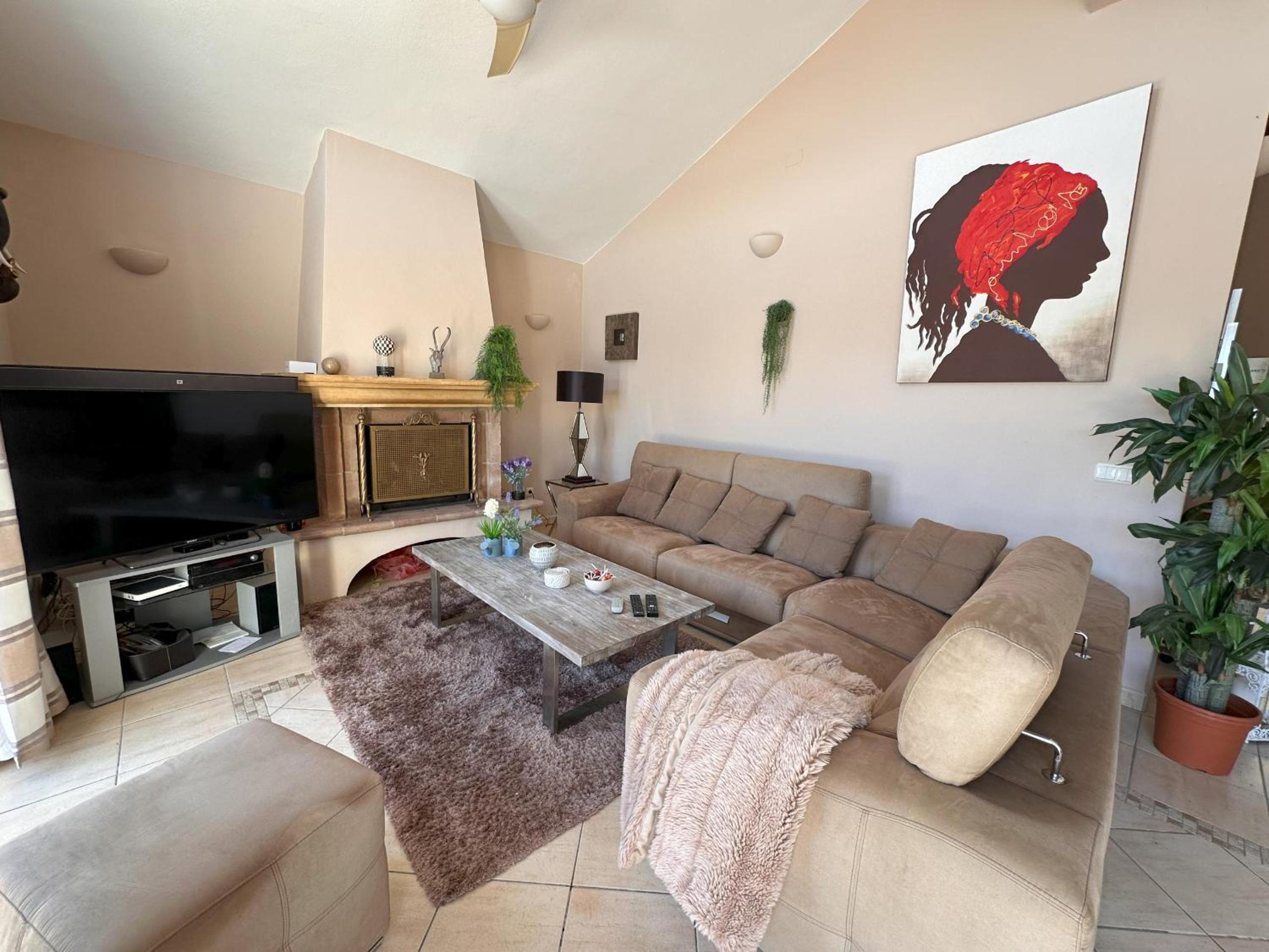 Casa de cuatro habitaciones