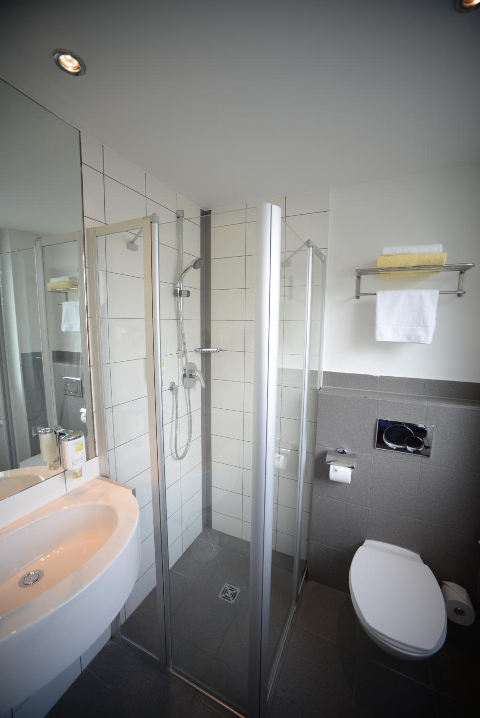 Standard Single Room photo 3