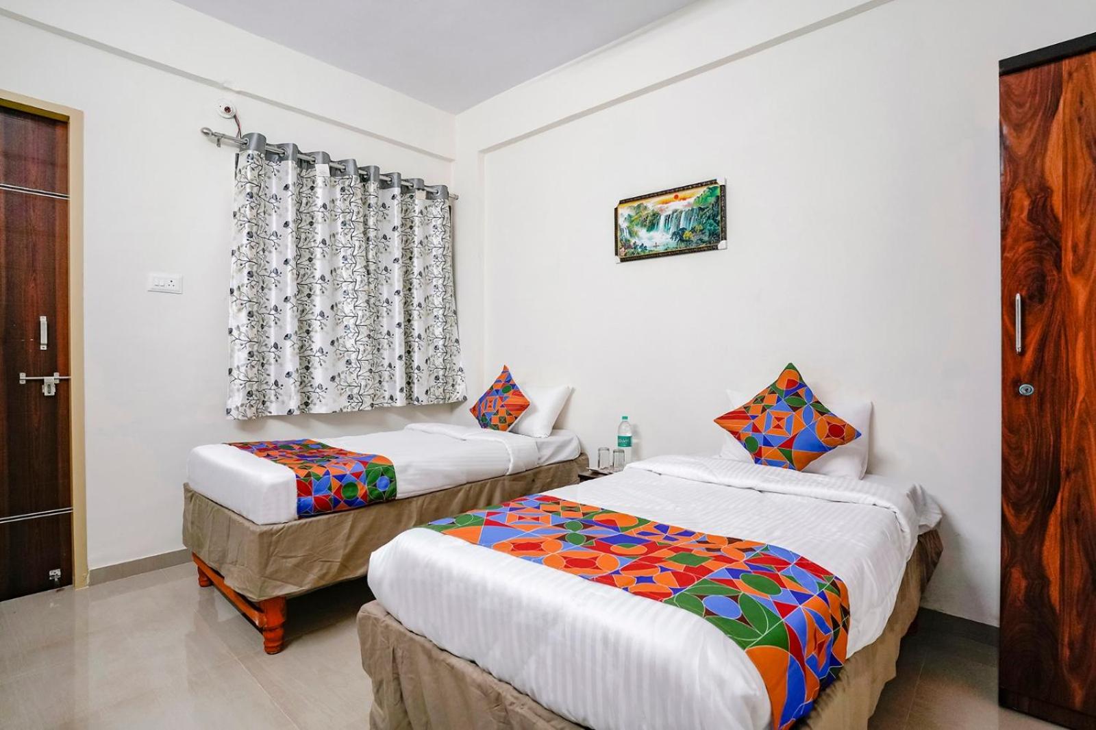 Standard Double Room with Fan photo 1