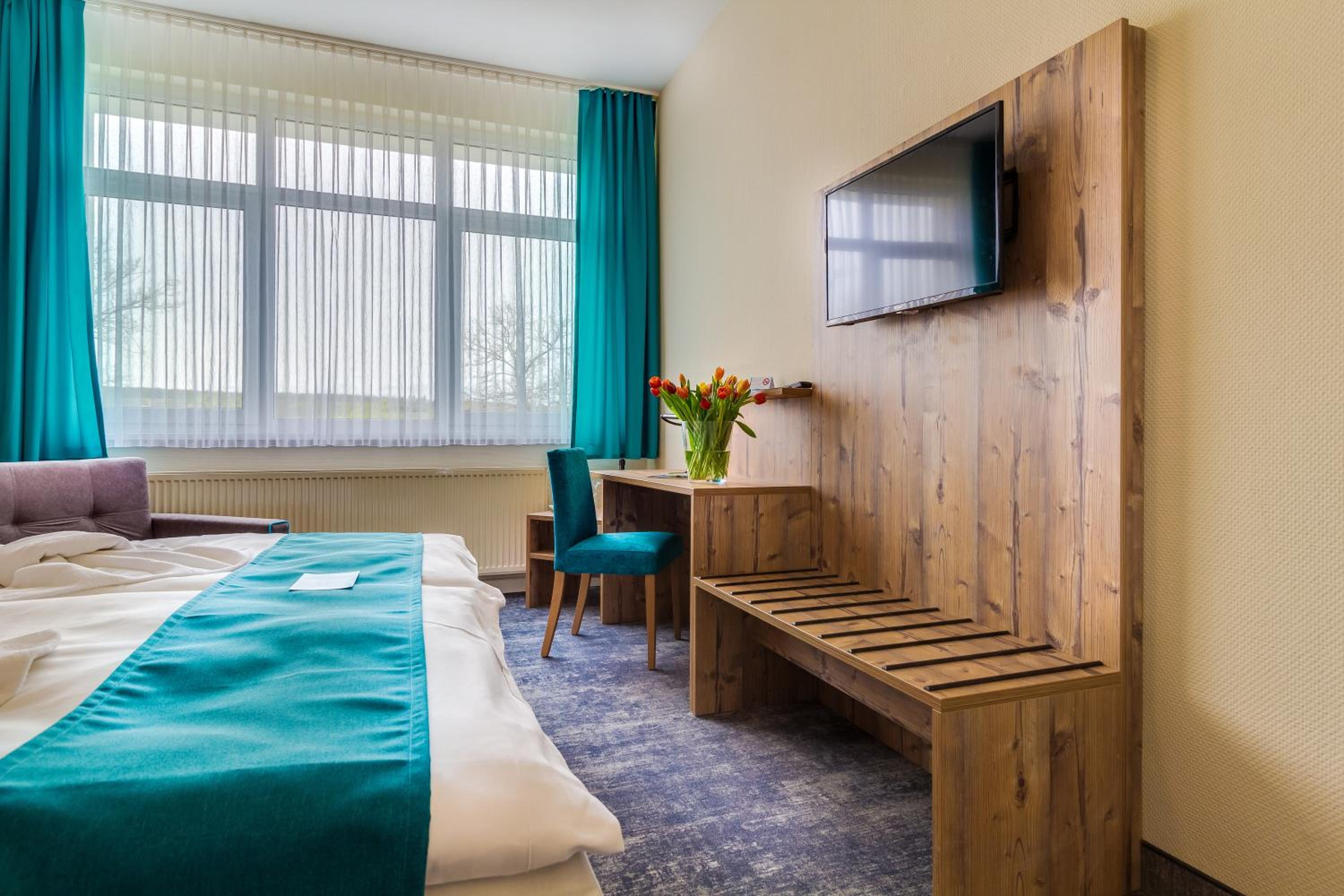 Double Room with Extra Bed - Photo 3