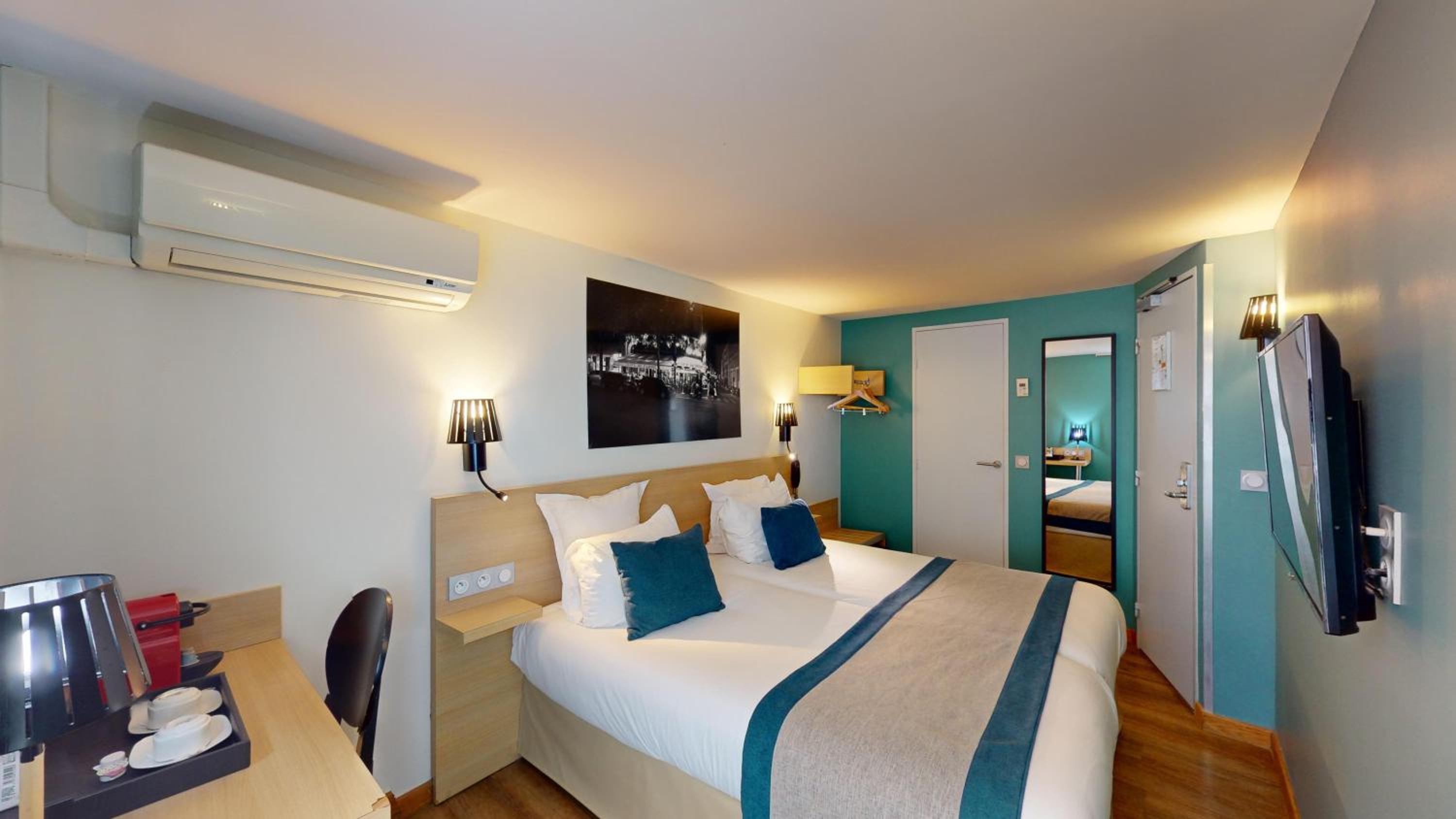 Classic Double Room