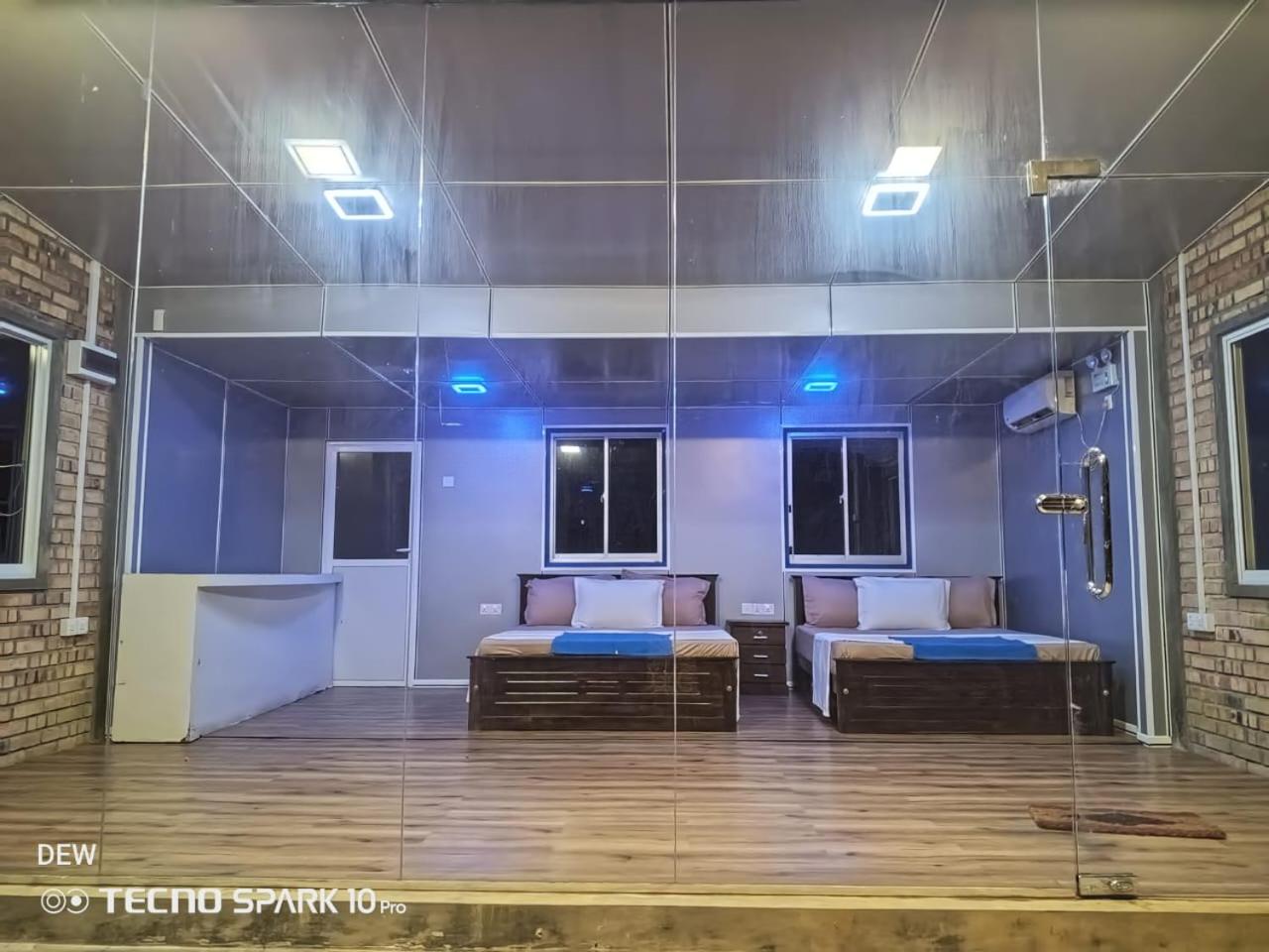Studio with Mountain View