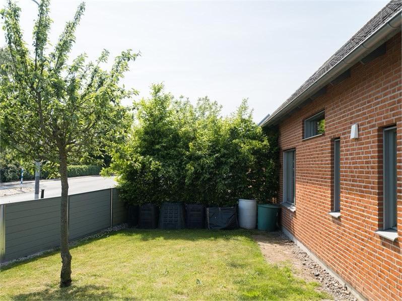Villa photo 3