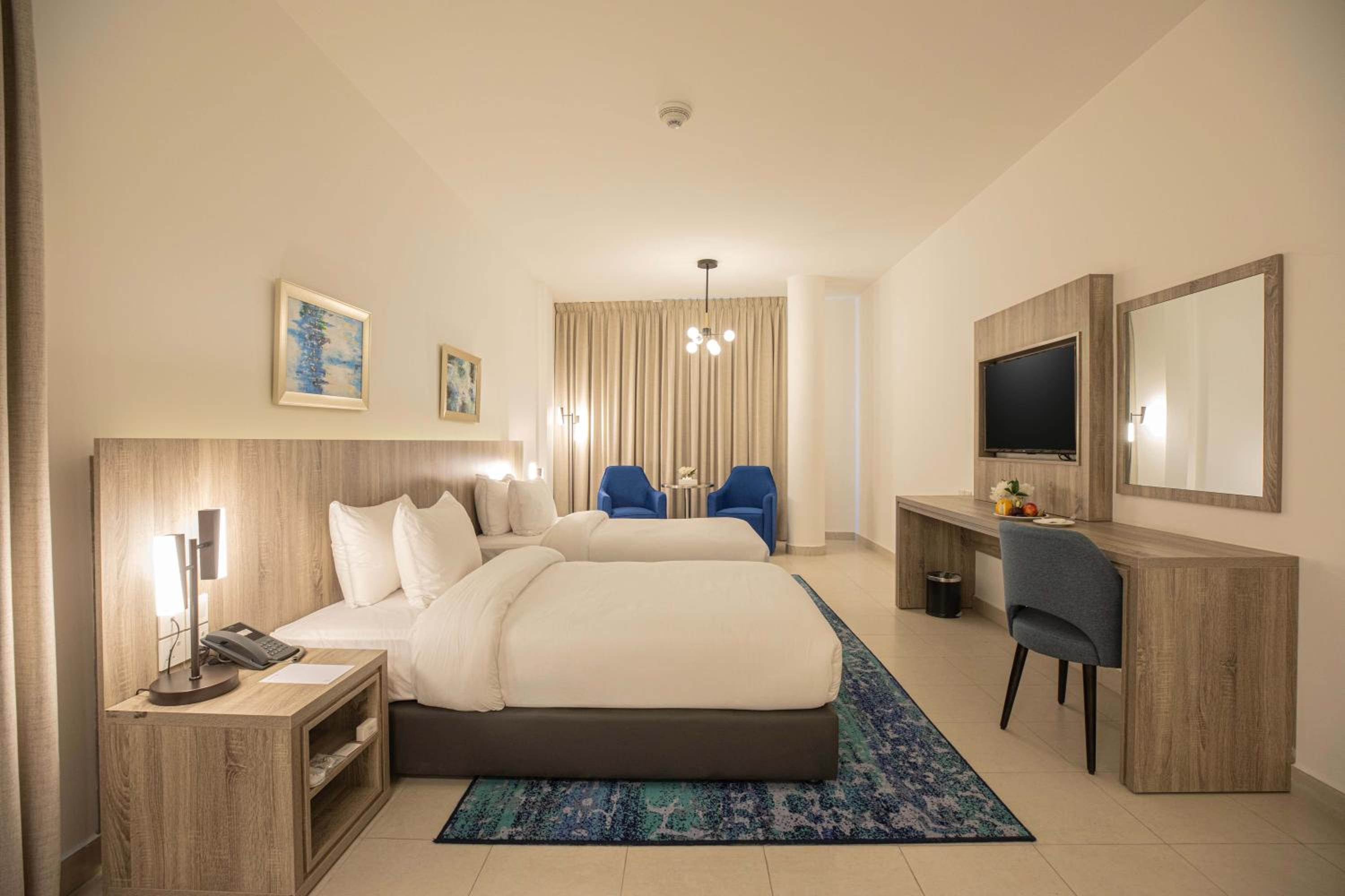 Deluxe Twin Room - Photo 4