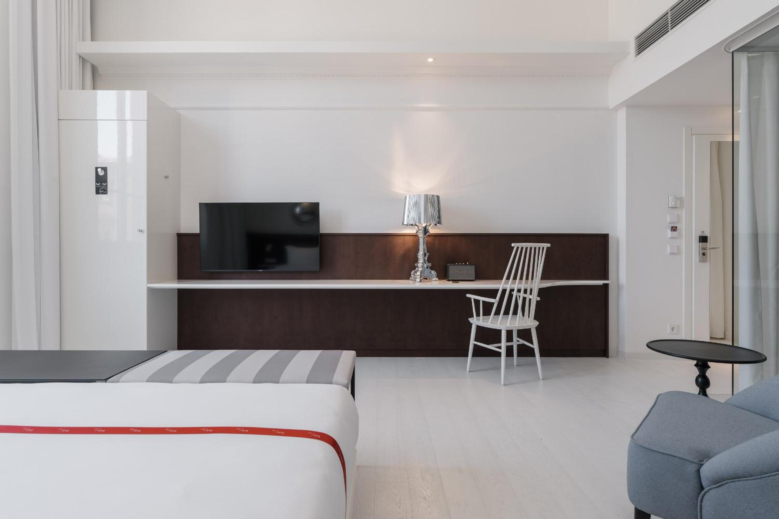 Loft Room thumbnail 5