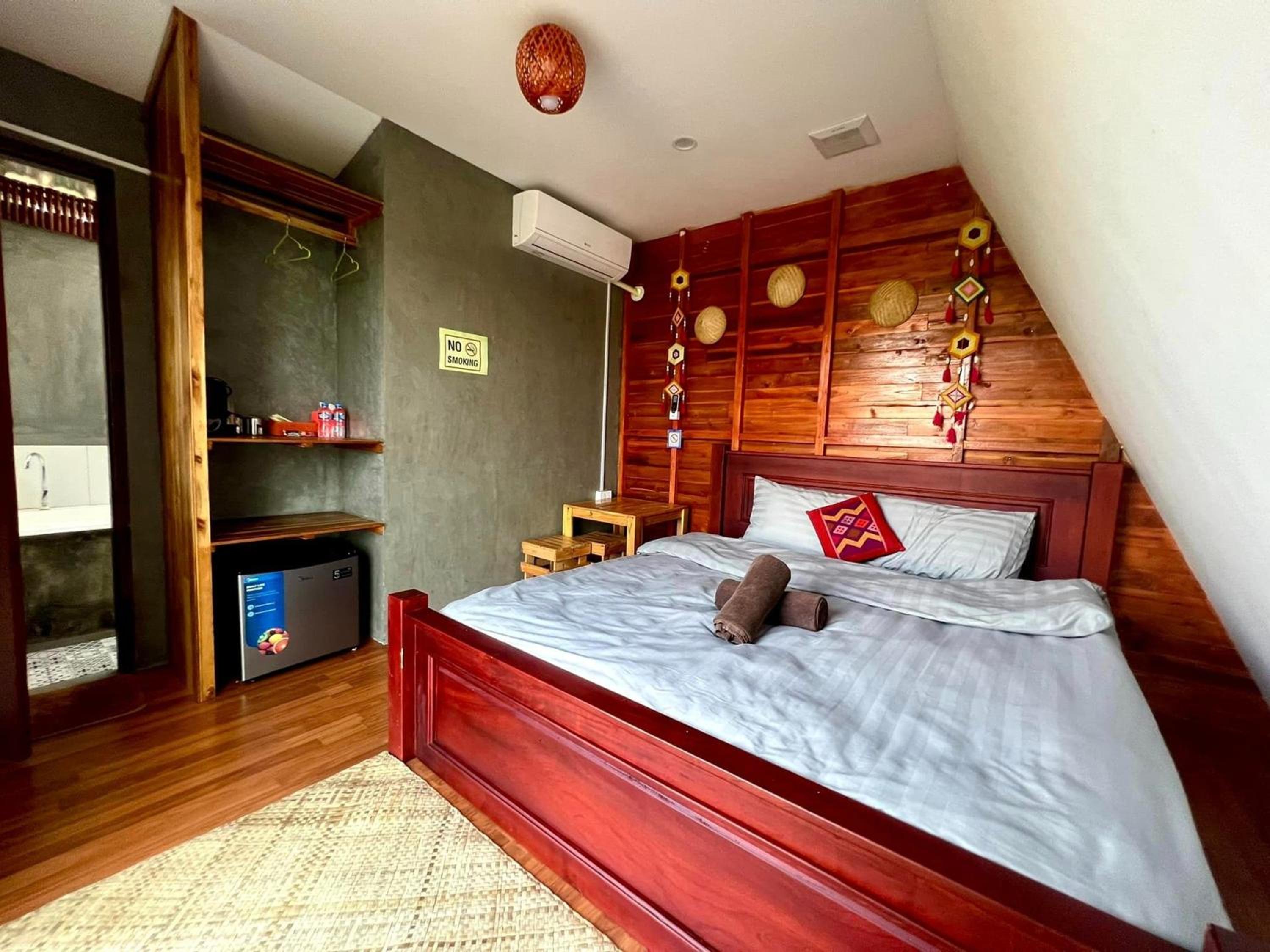 Standard Bungalow photo 1