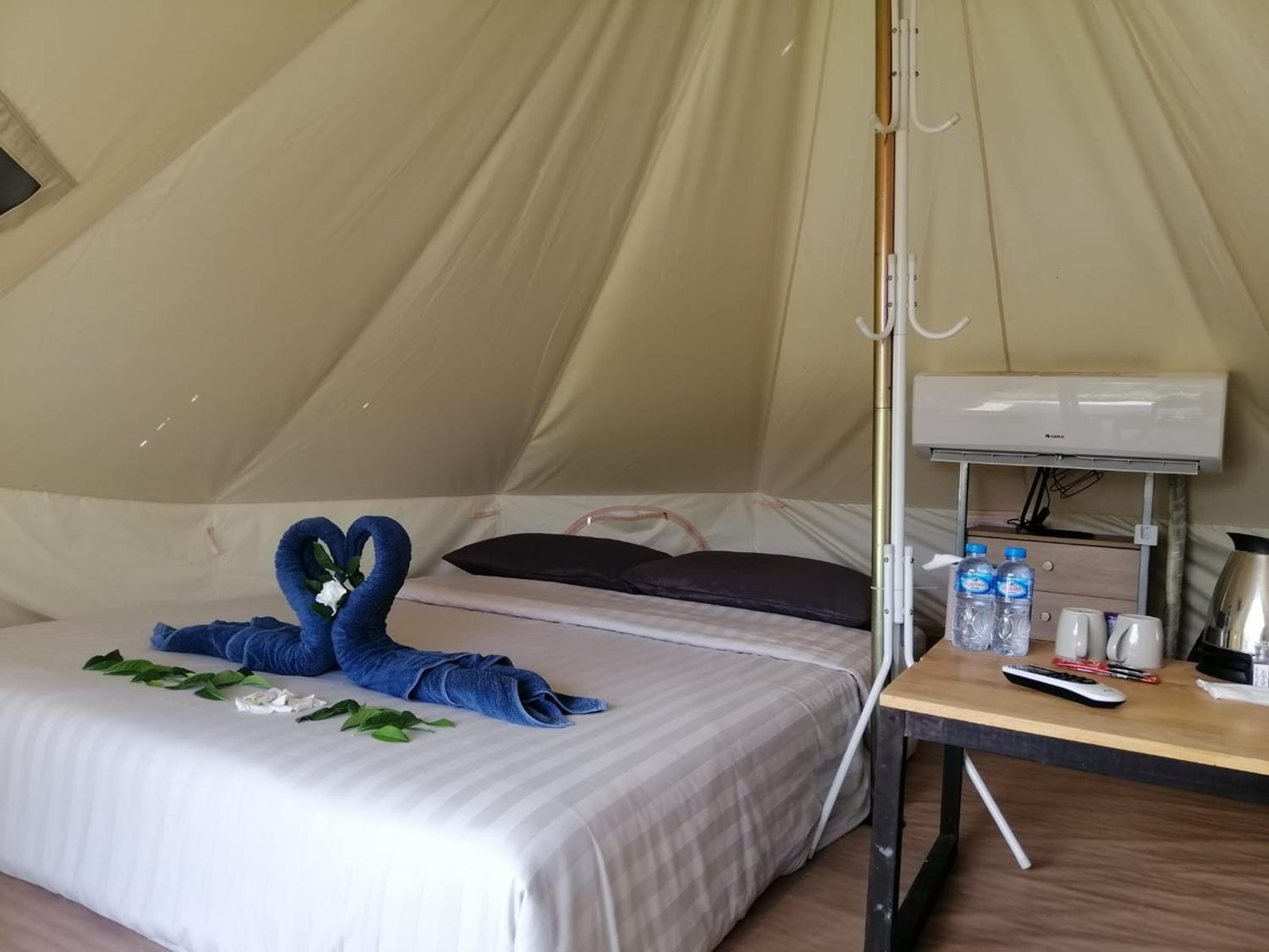 Double Room with Private Bathroom photo 3