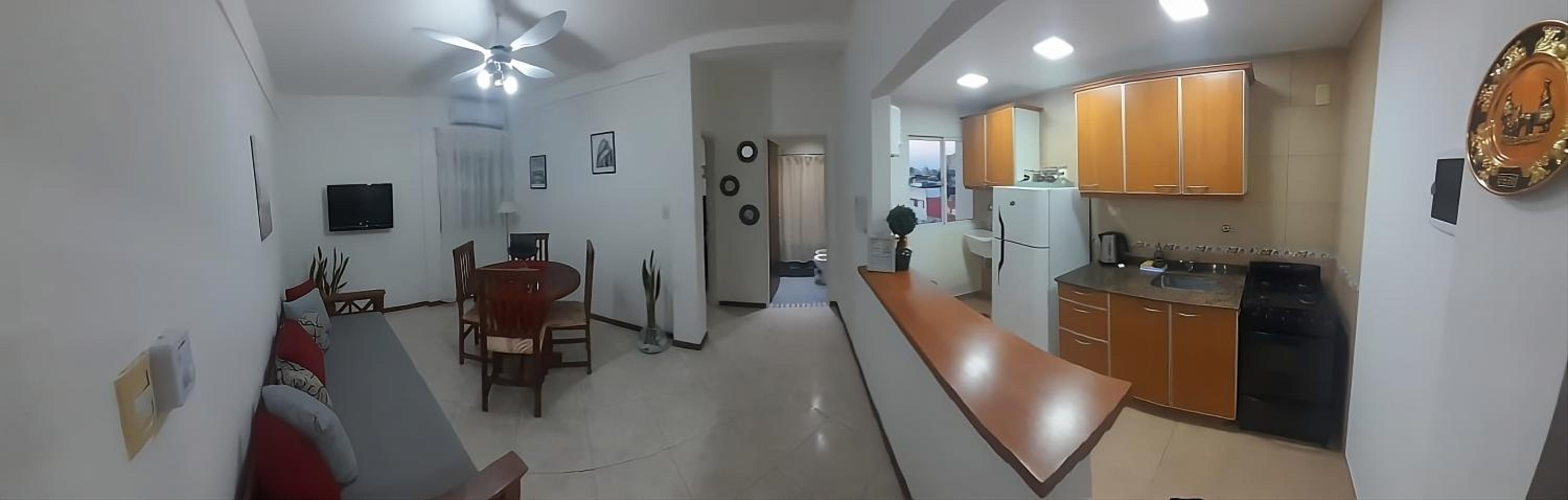 Apartment photo 3