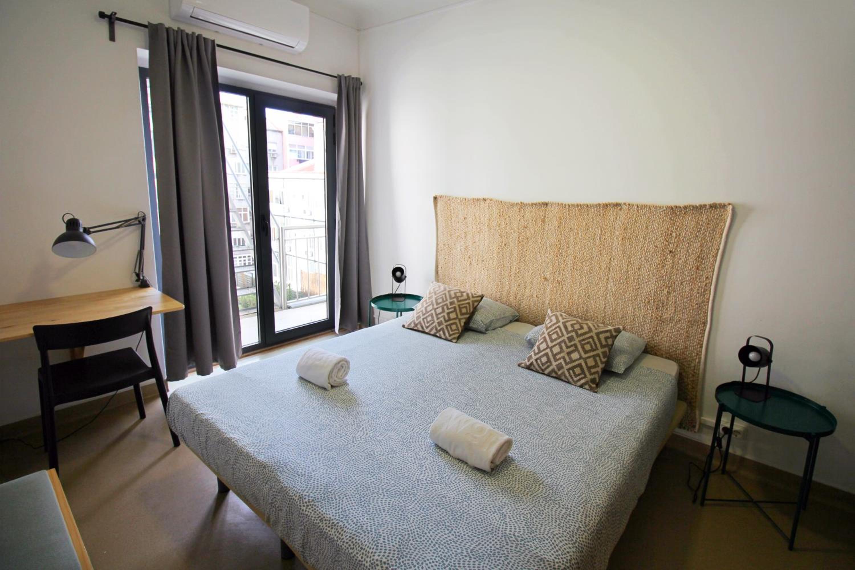 Double Room with Balcony - Photo 1
