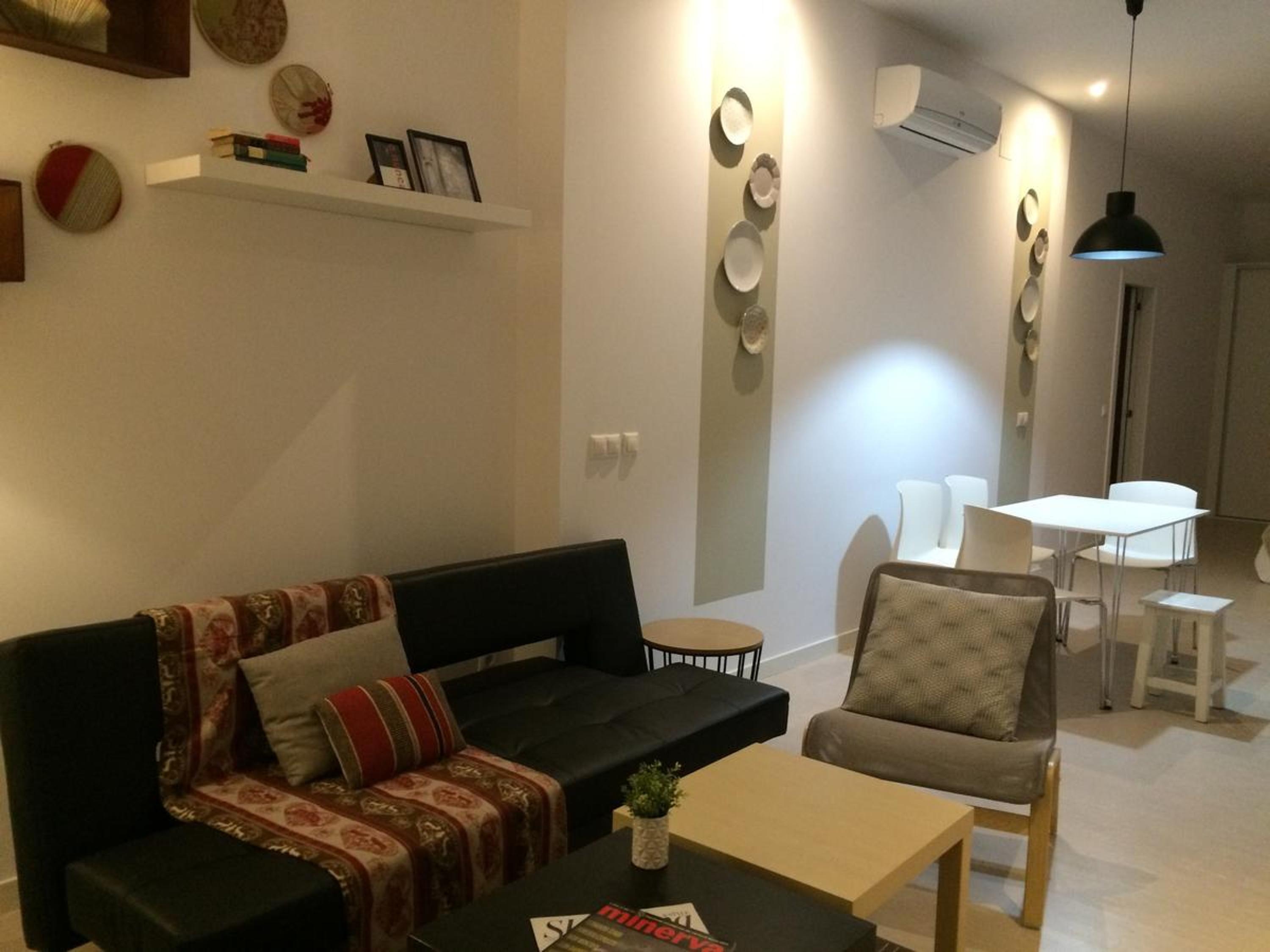 Studio Apartment photo 2