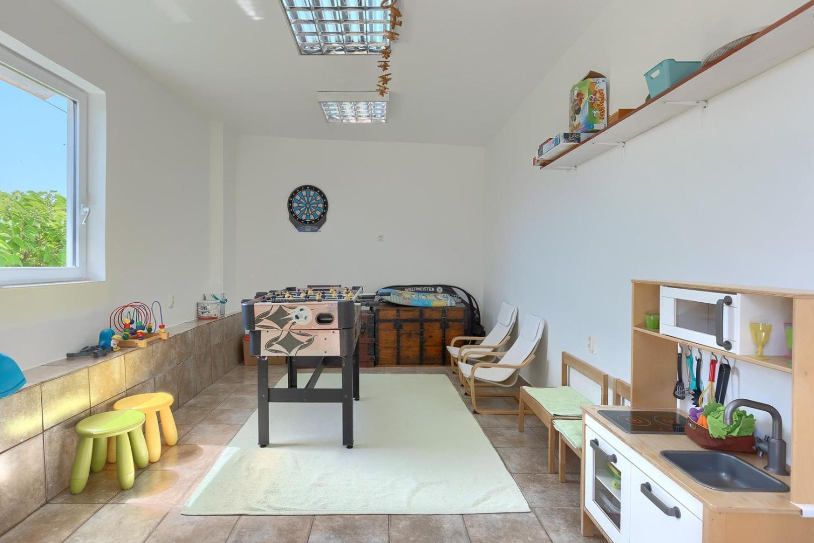 Villa photo 3