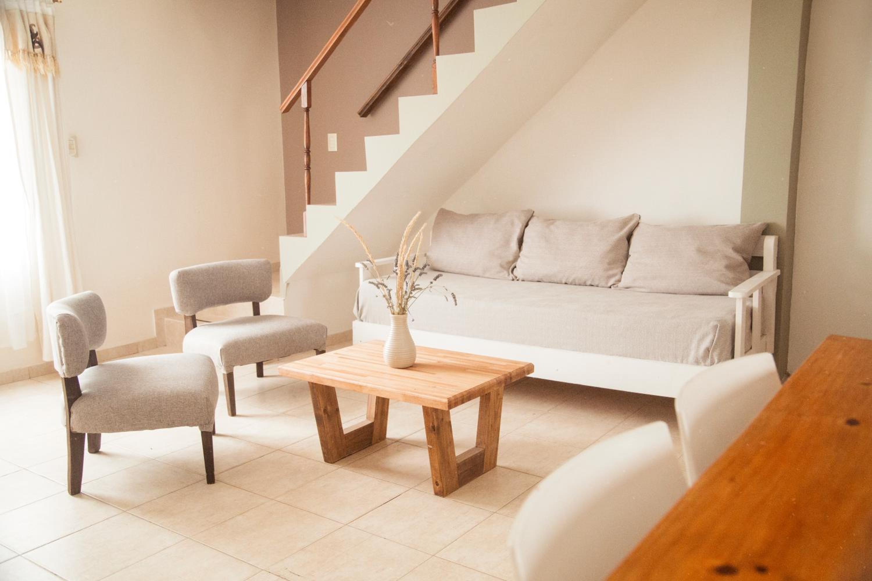 Apartment - Split Level photo 1