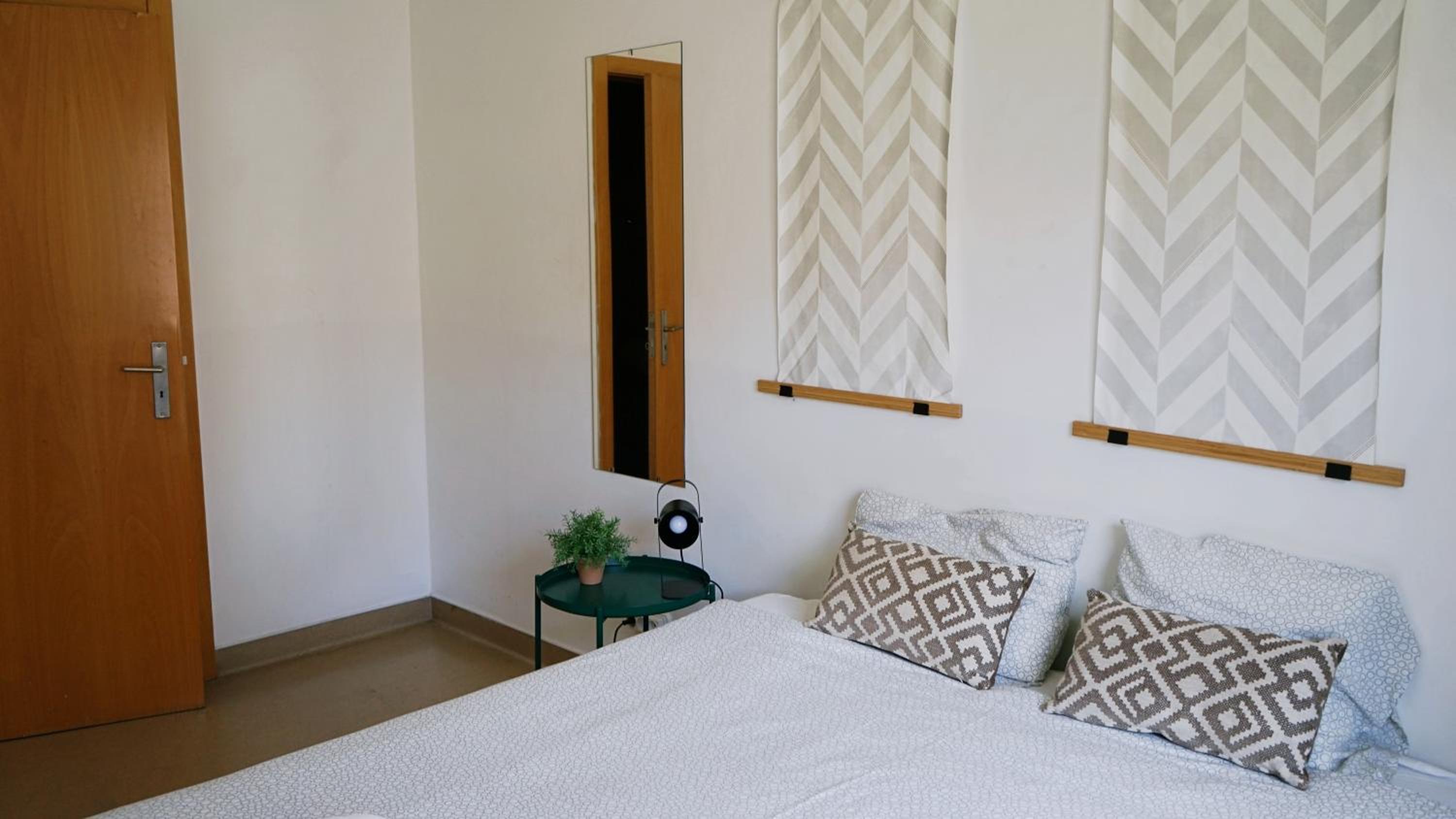 Double Room - Photo 5