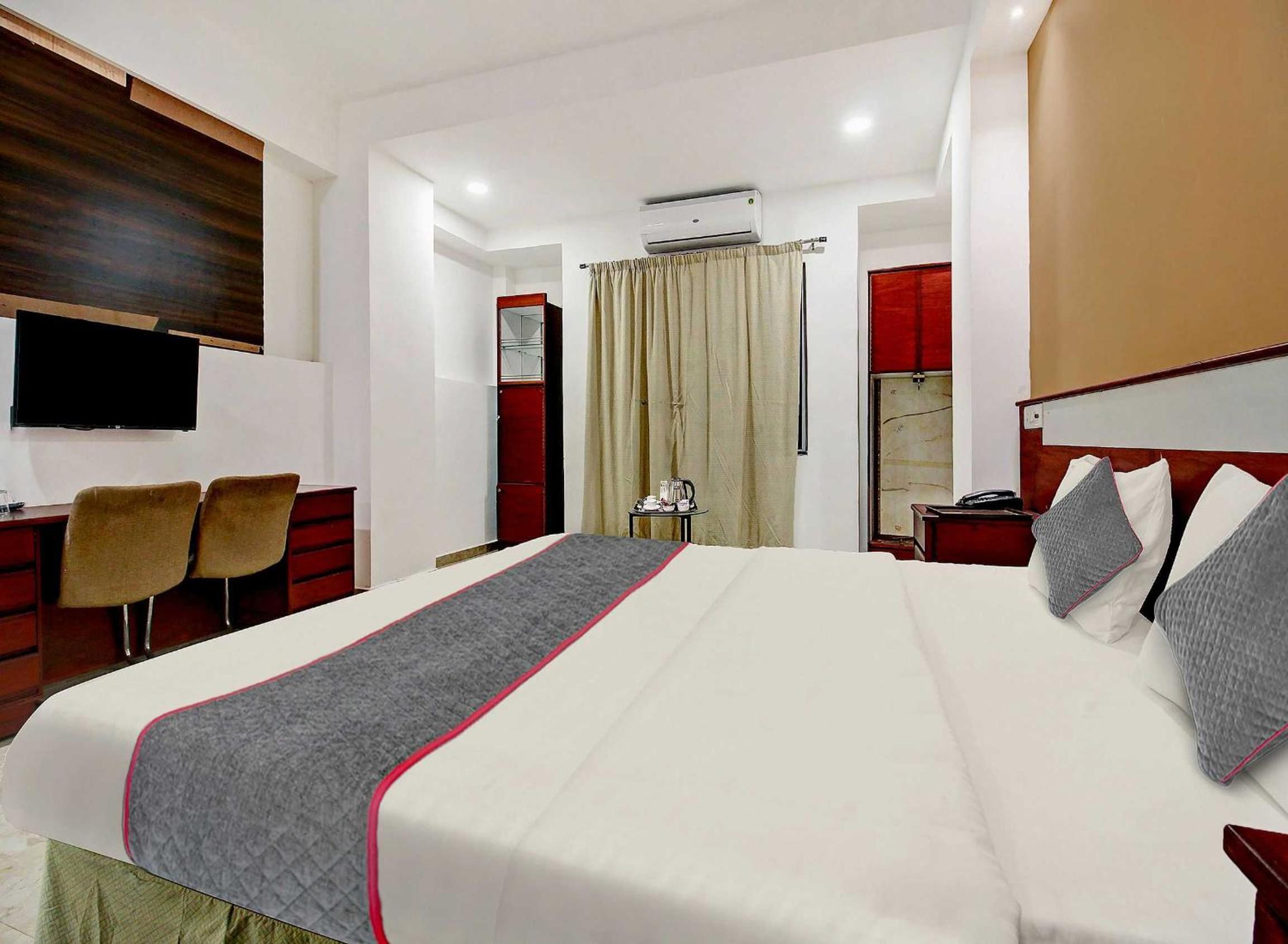 Deluxe Triple Room photo 2