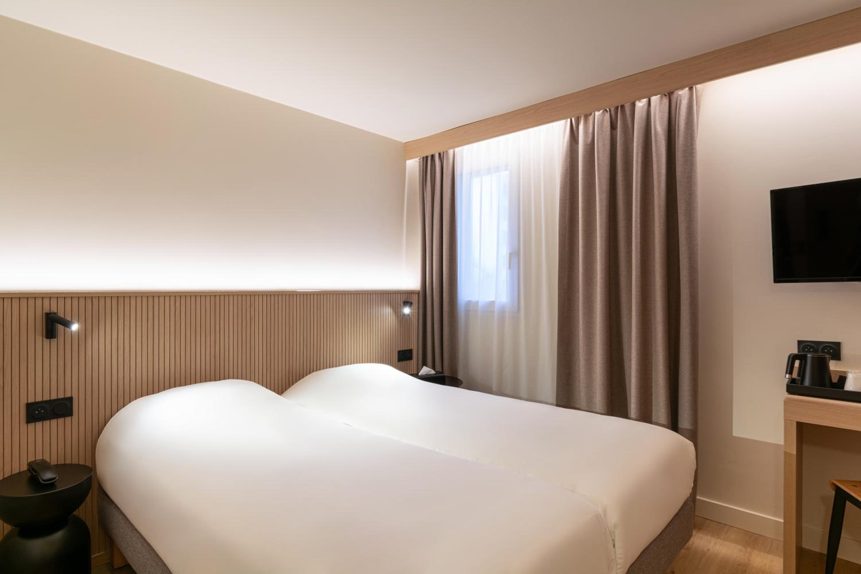 Quadruple Room - Photo 4