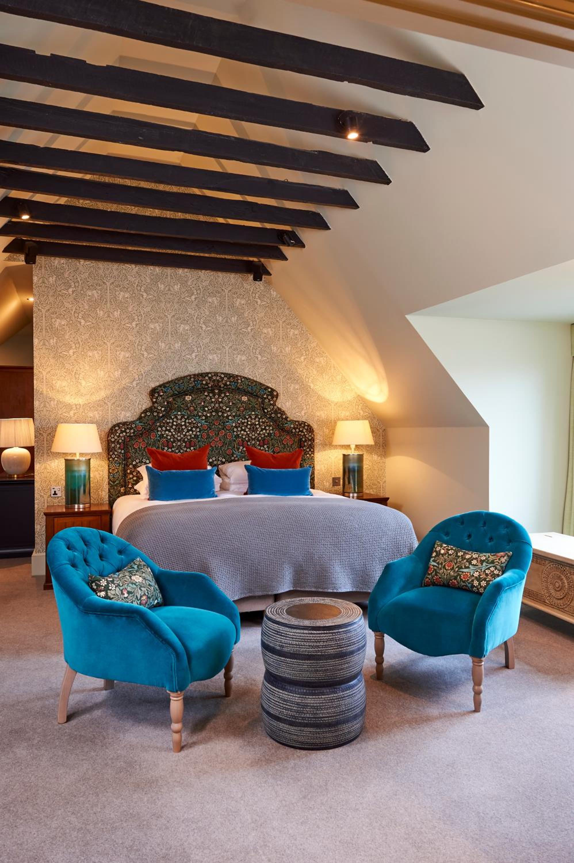 Suite - Photo 2