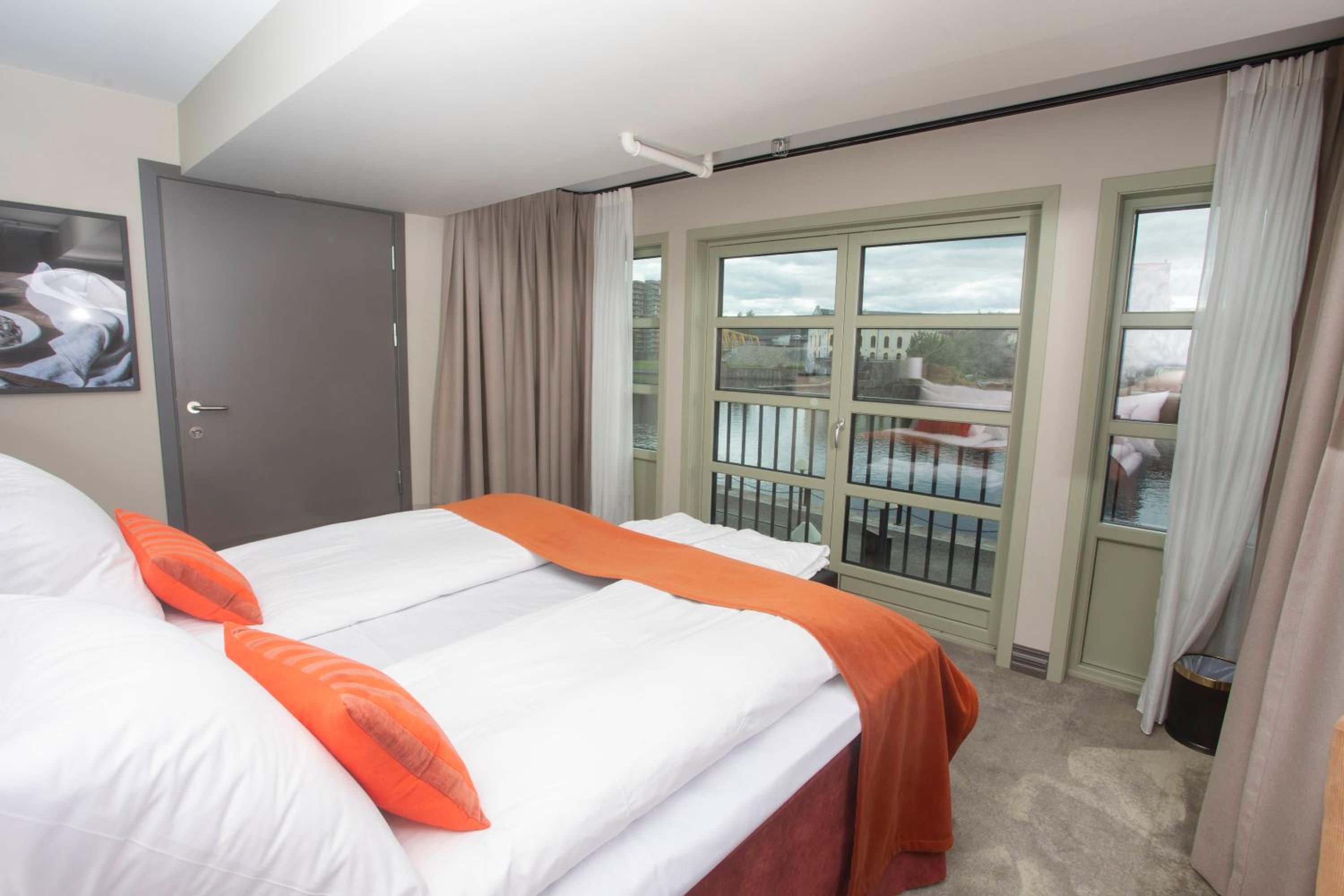 Deluxe Double Room - Photo 1