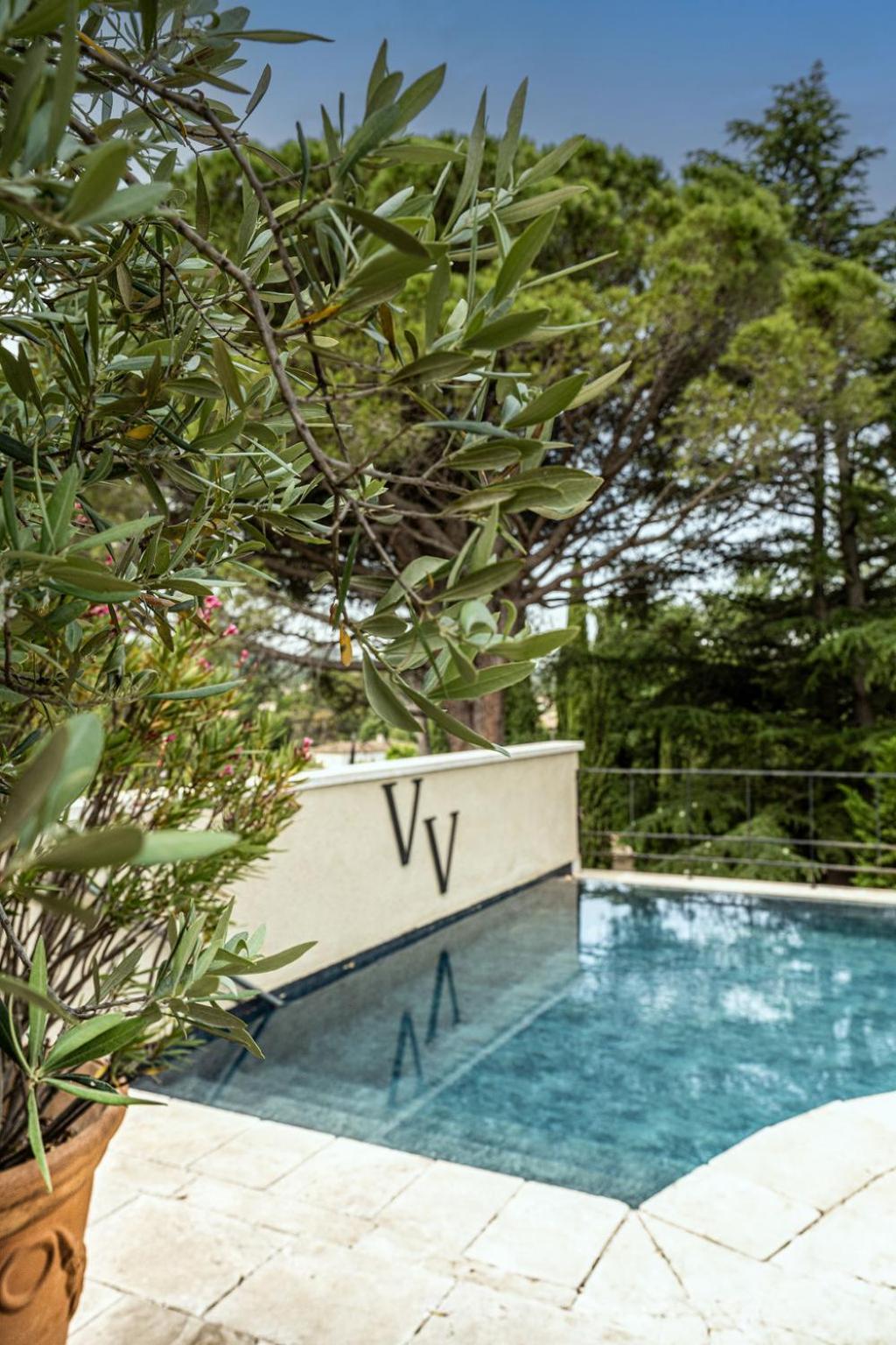 Suite avec Piscine Privée Suite avec Piscine Privée