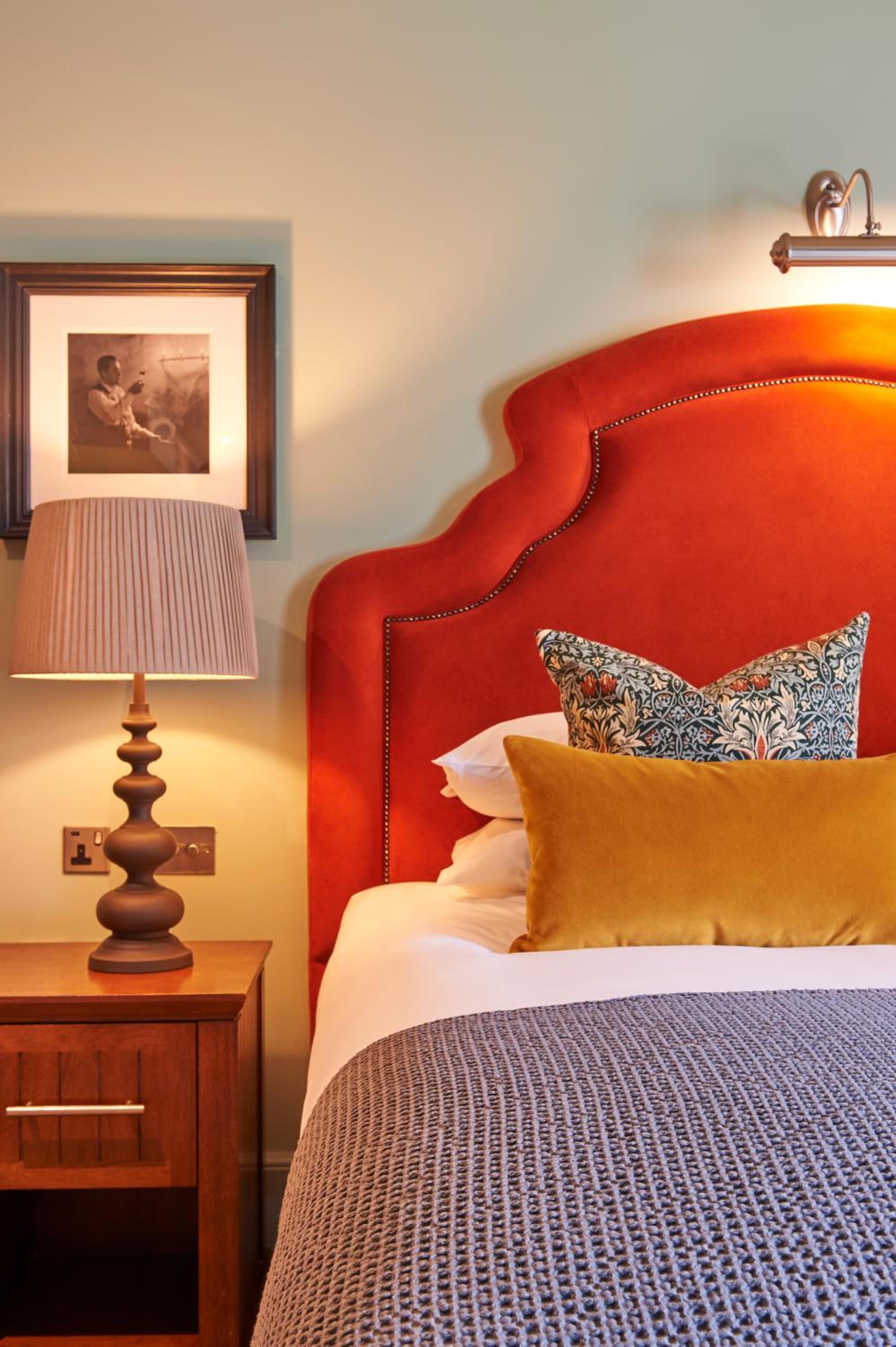 Signature Suite - Photo 11
