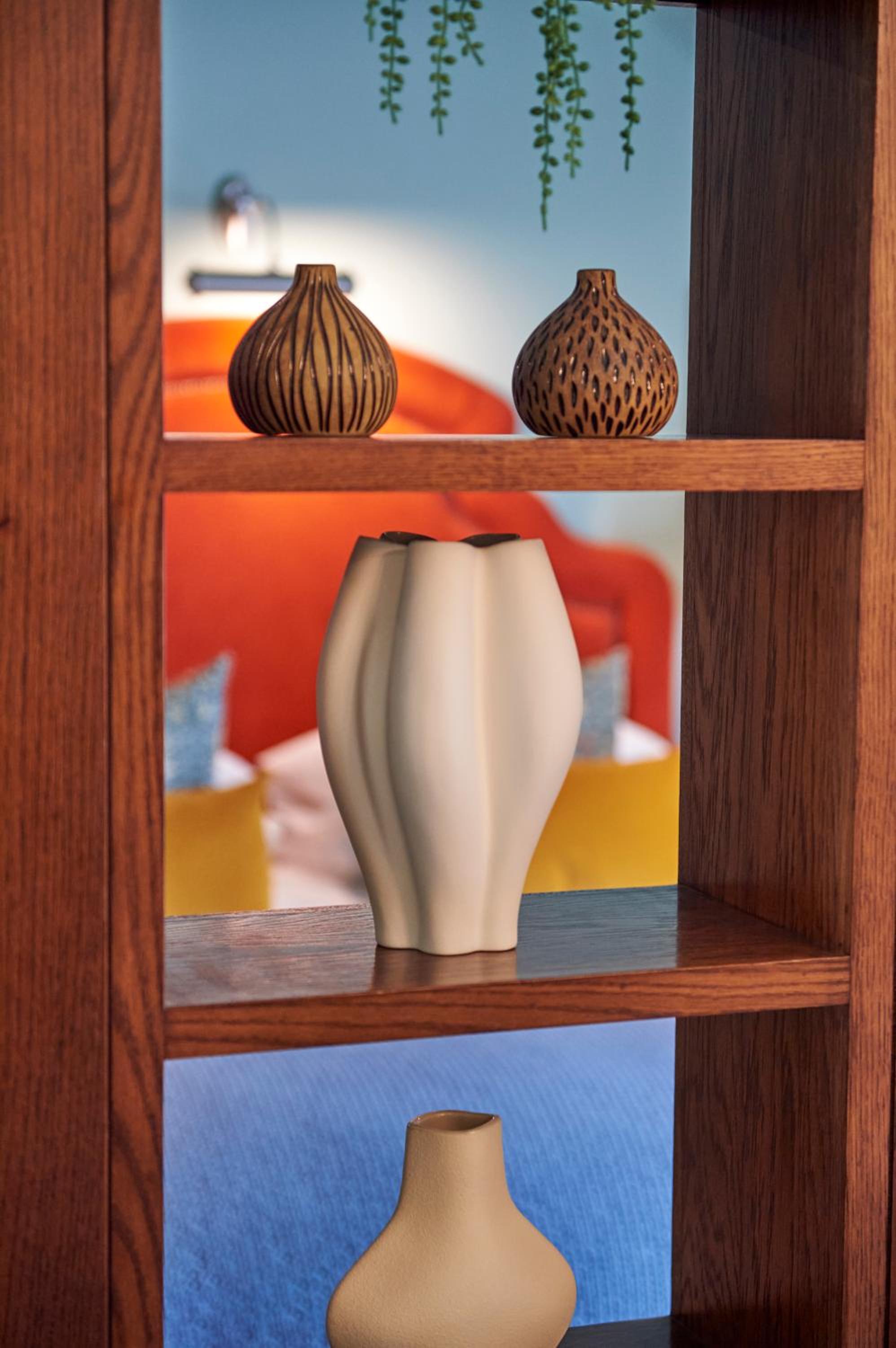 Signature Suite - Photo 7