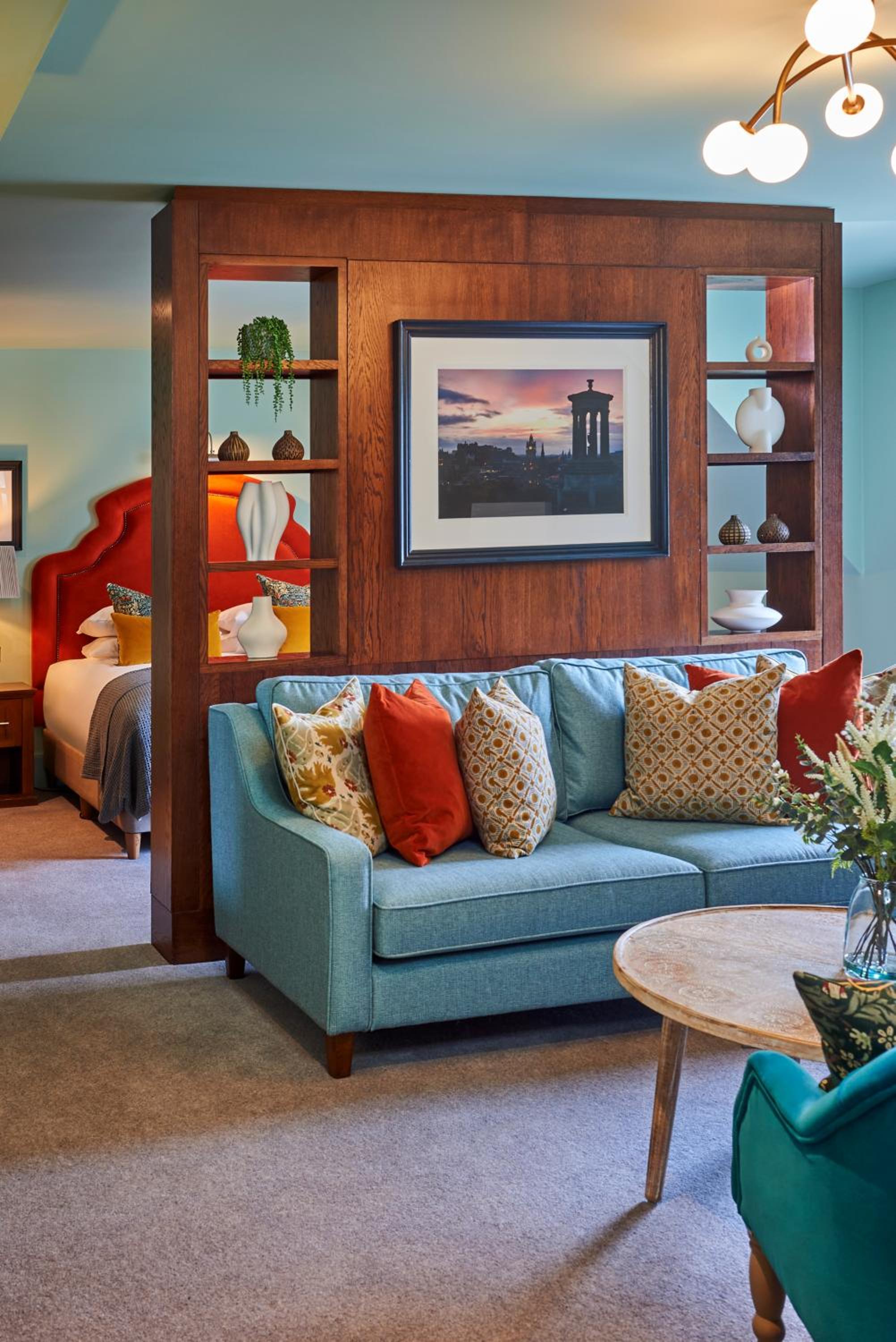 Signature Suite - Photo 6