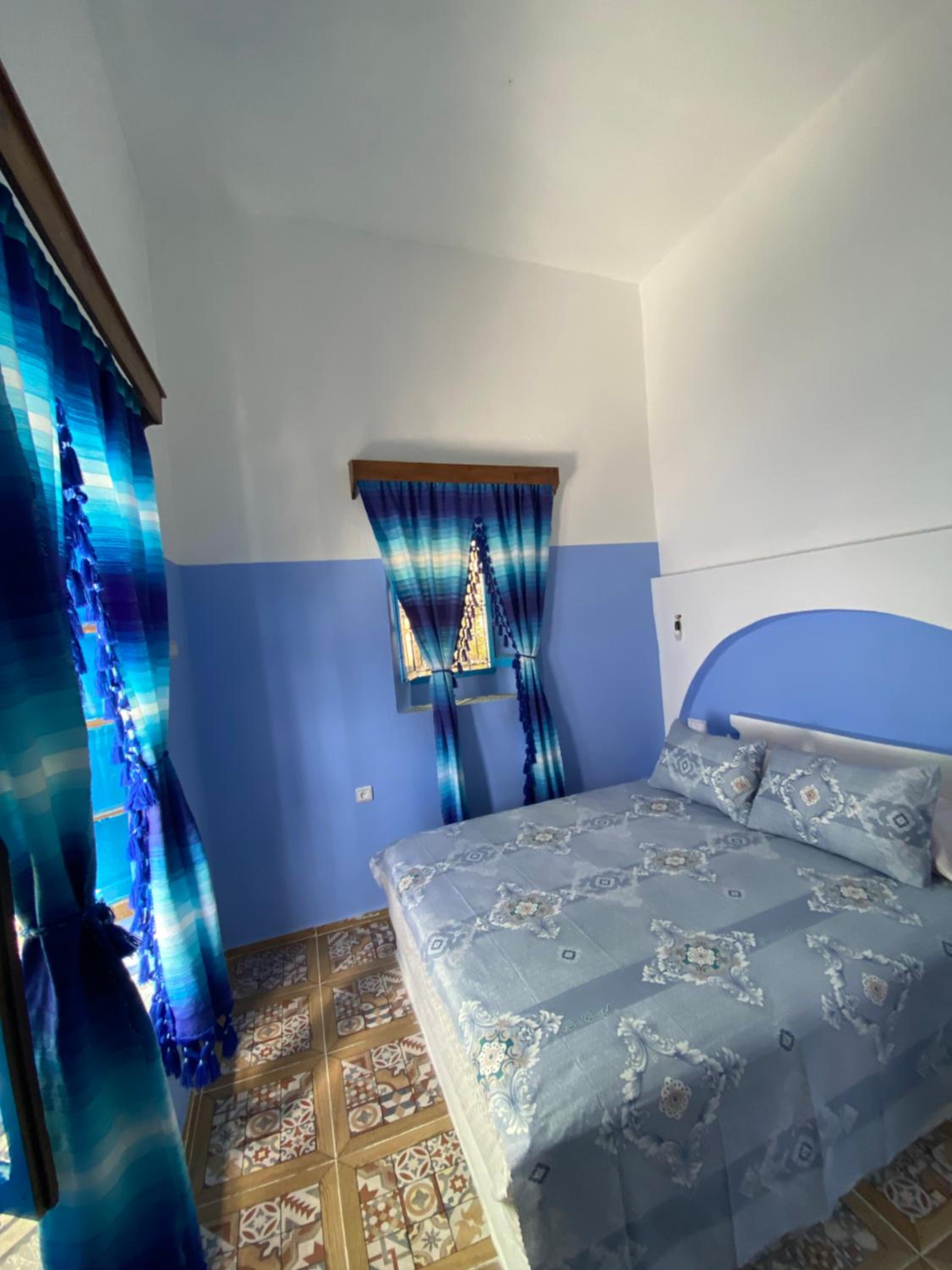 Deluxe Room - Photo 3