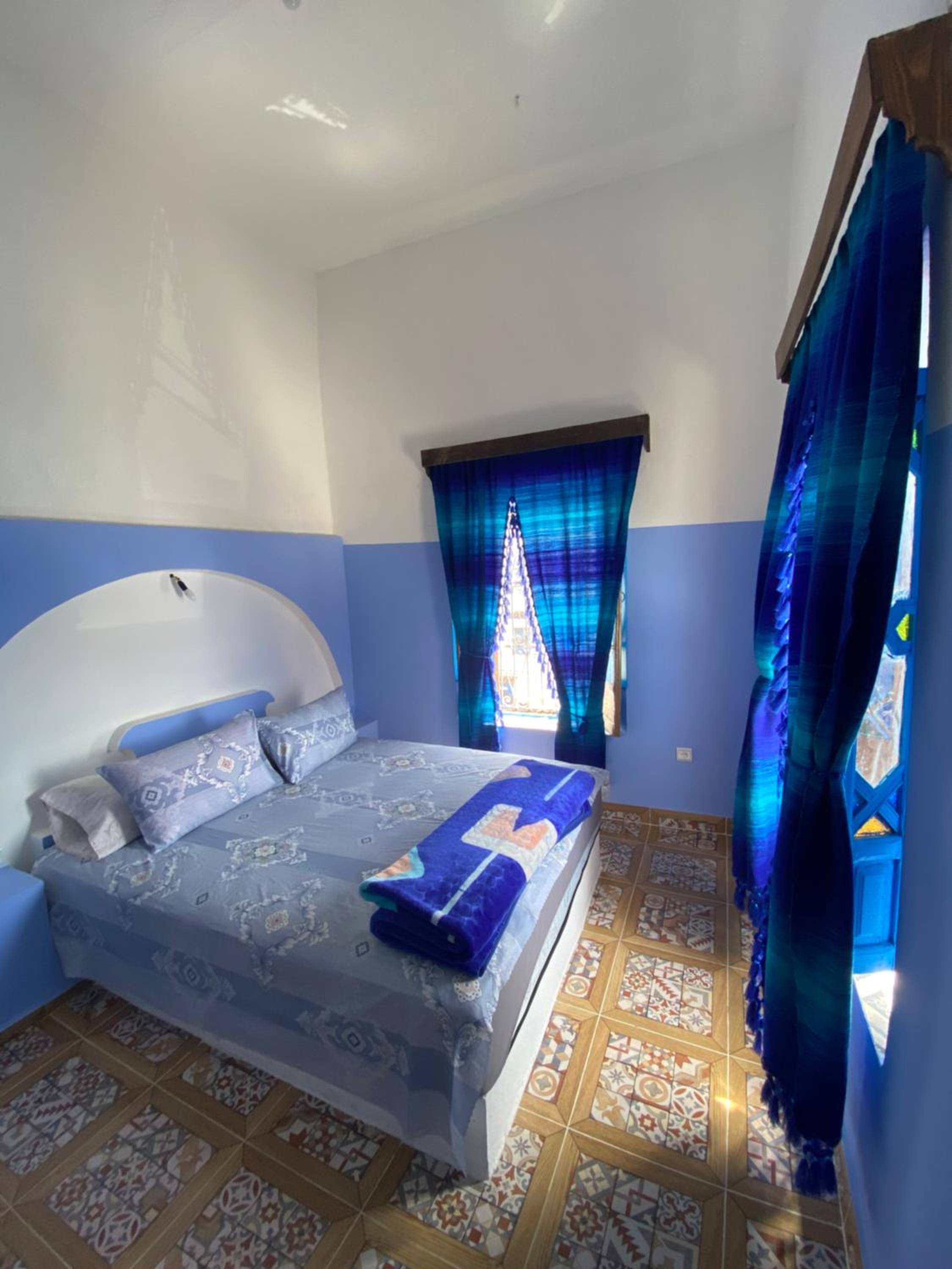 Deluxe Room - Photo 21