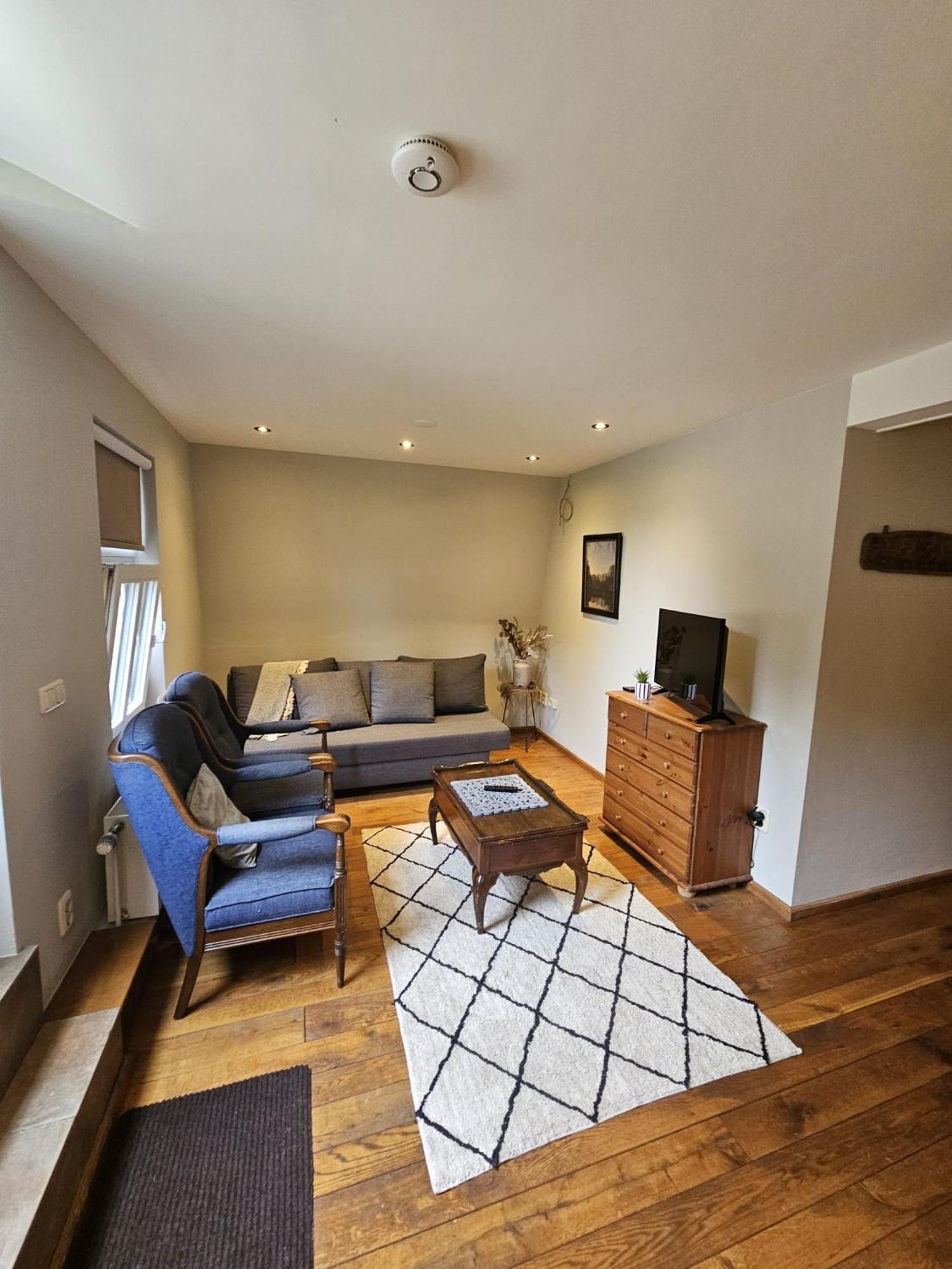 Family Room photo 2