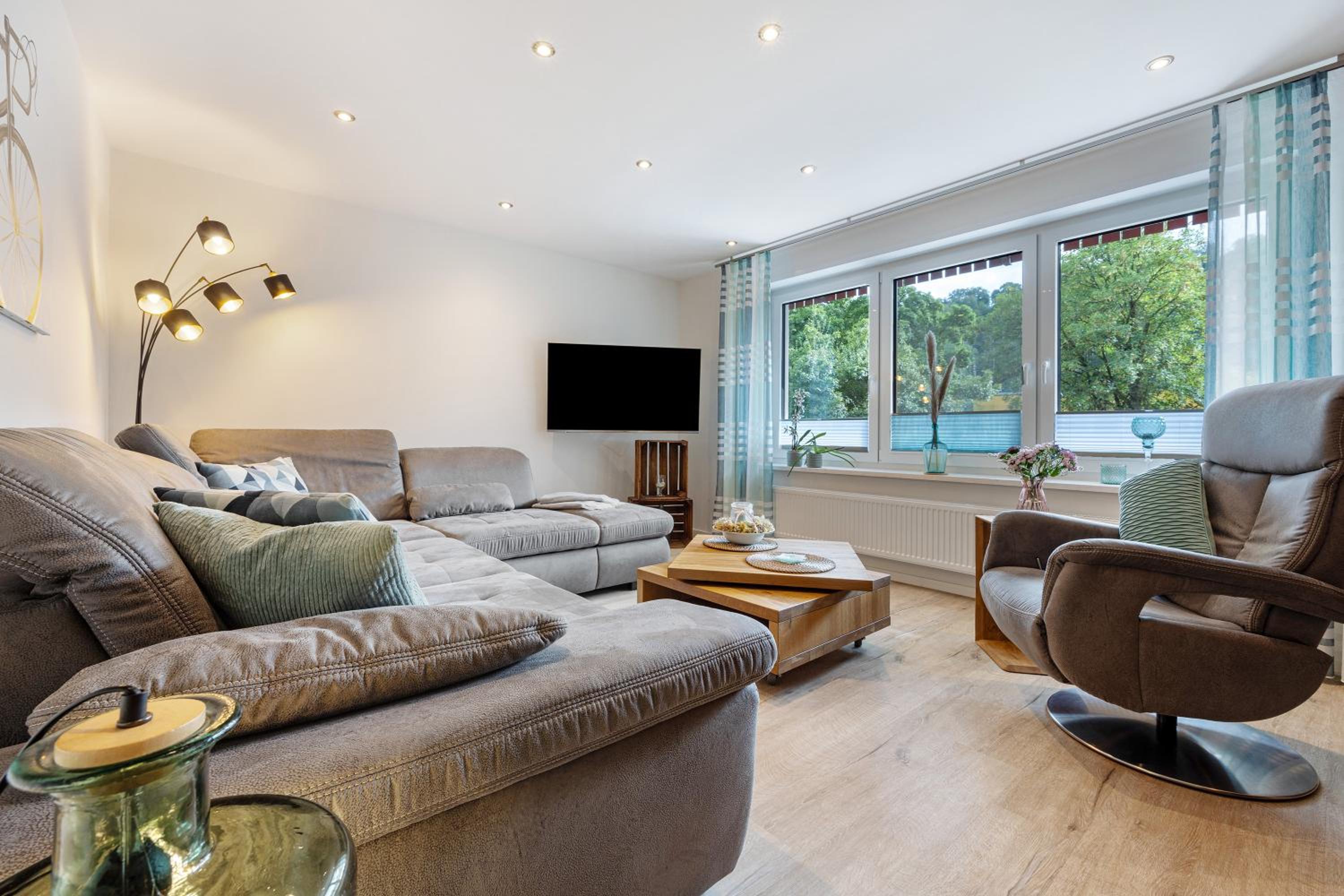 One-Bedroom Apartment with Garden View