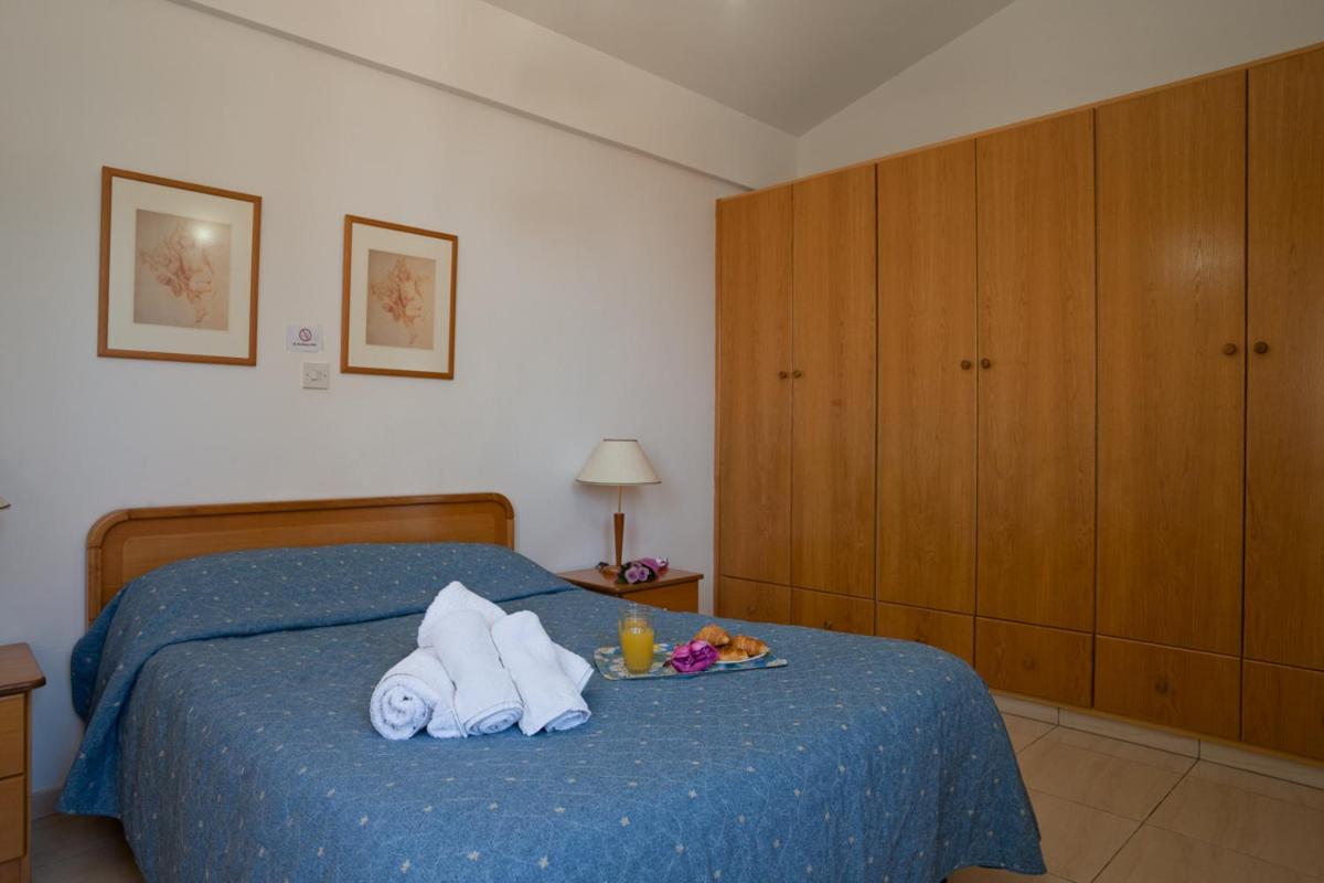 Drei-Zimmer-Villa mit privatem Pool